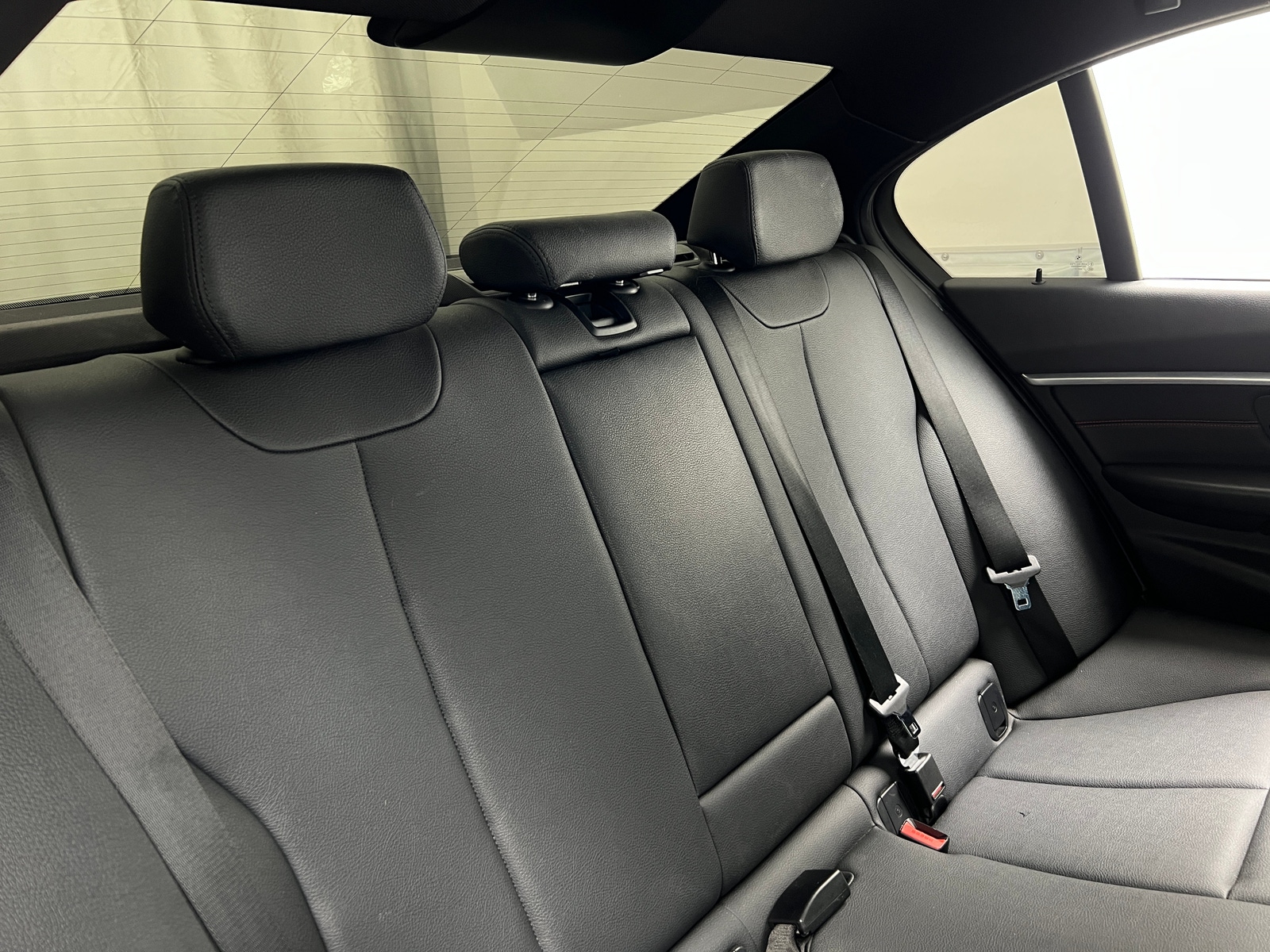 Thumbnail: 2017 BMW 3 Series - 5