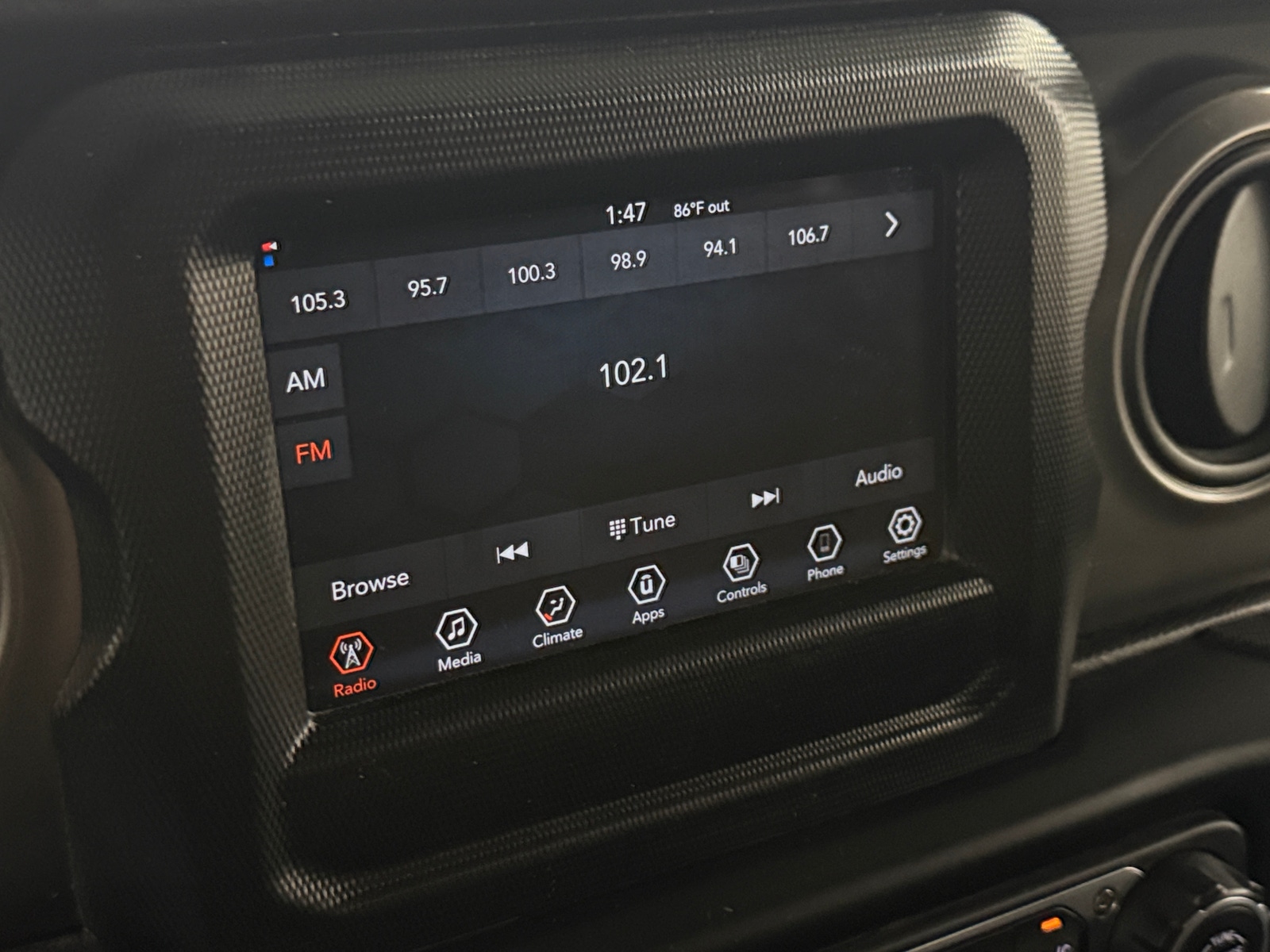 Thumbnail: 2023 Jeep Gladiator - 4