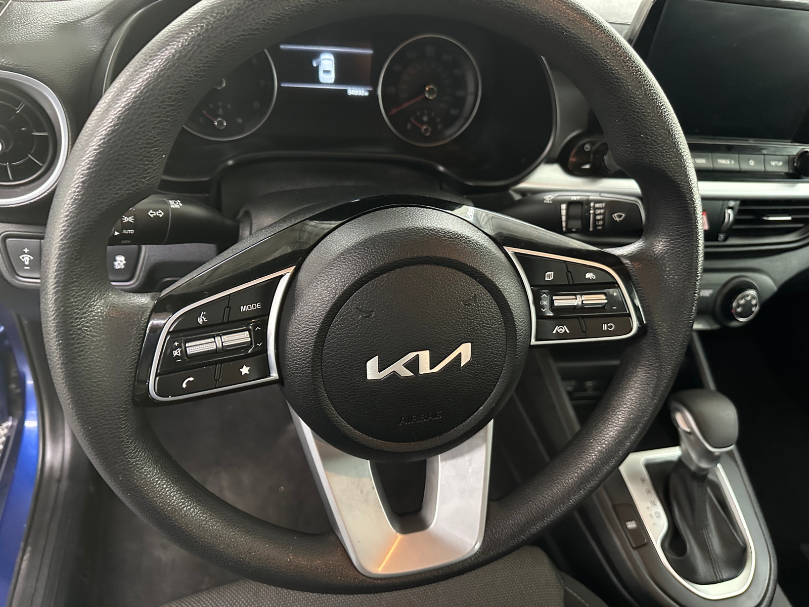 Thumbnail: 2023 Kia Forte - 5