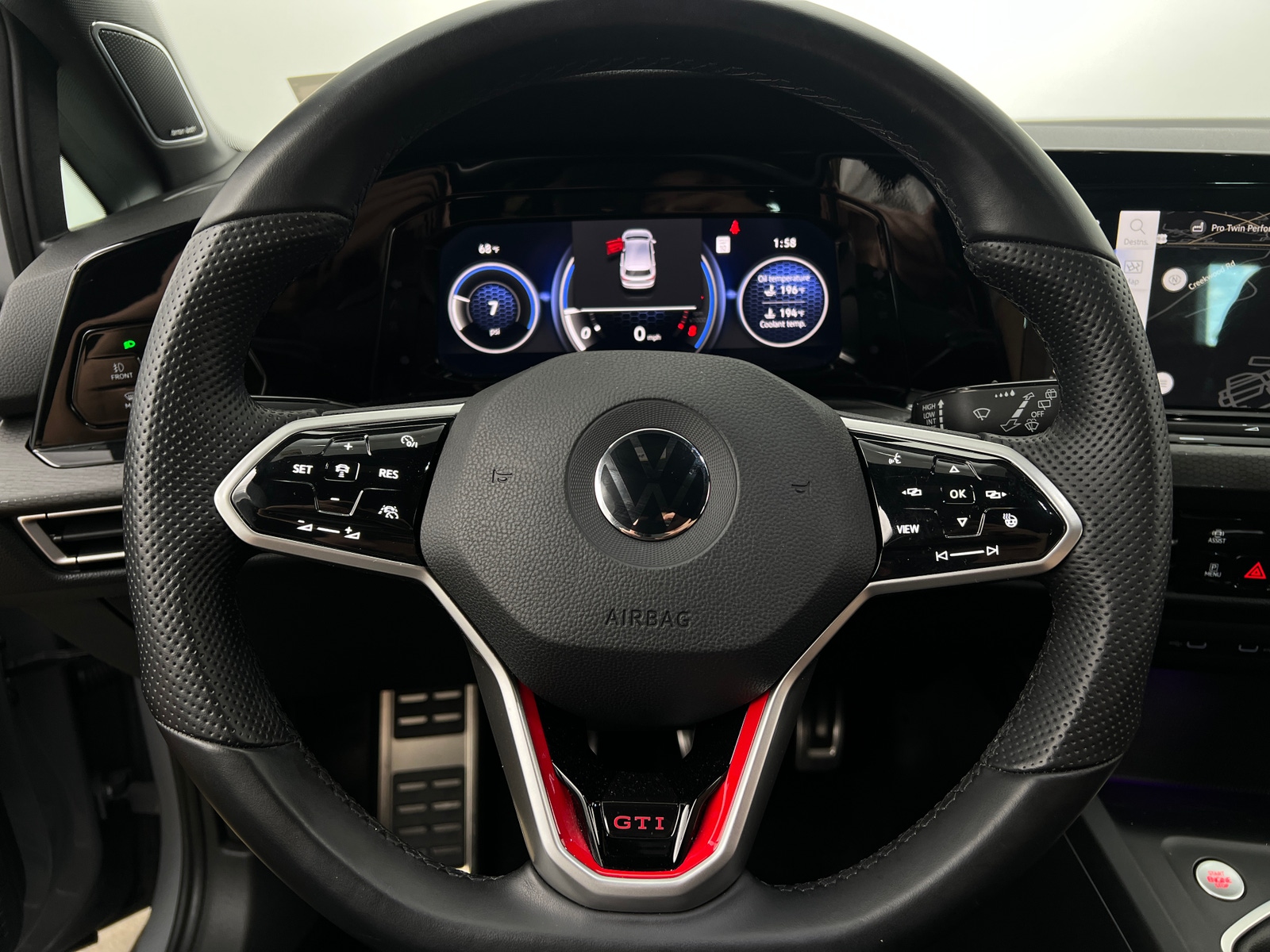 Thumbnail: 2022 Volkswagen Golf - 5