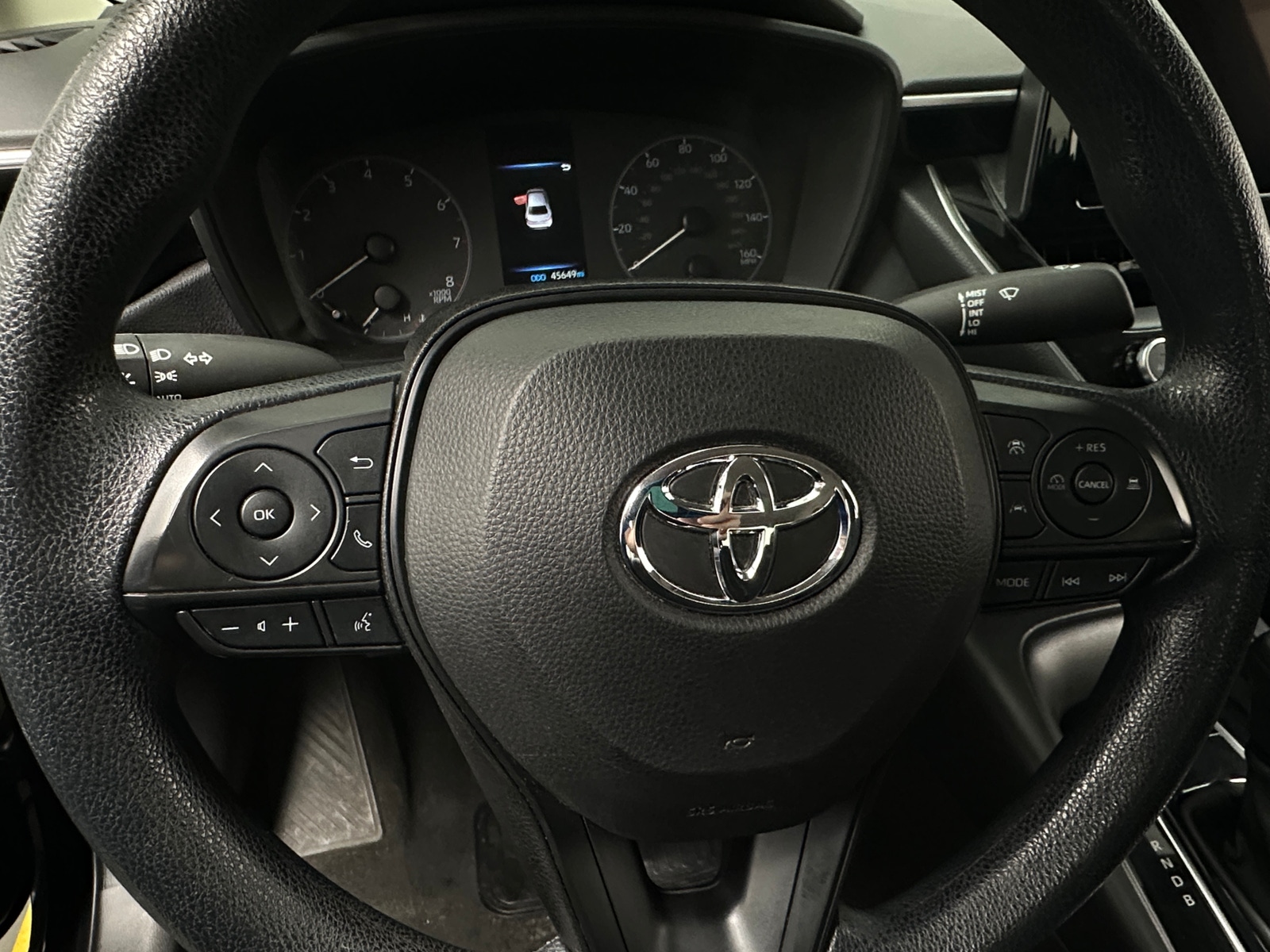 Thumbnail: 2023 Toyota Corolla - 5