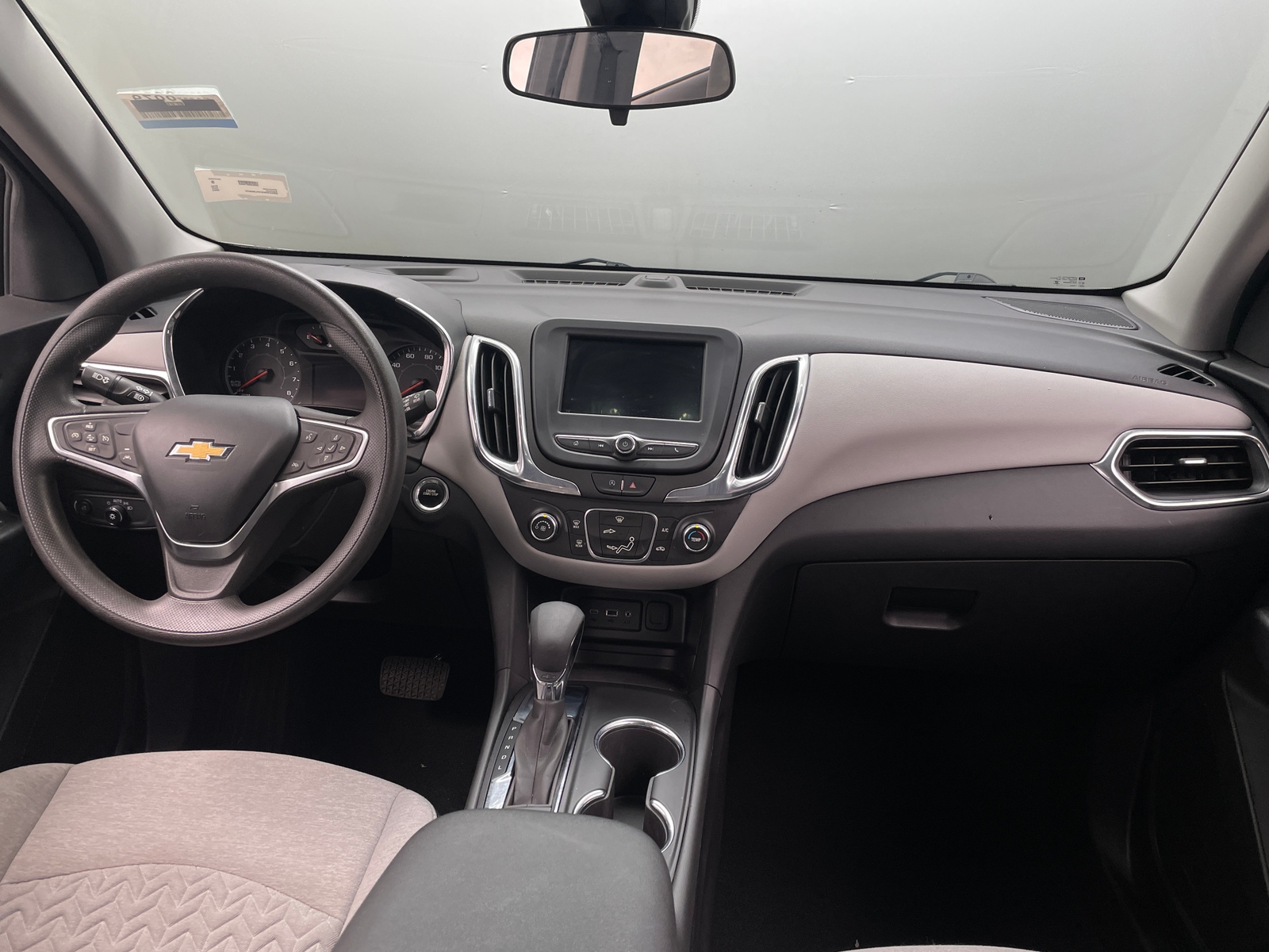 Thumbnail: 2023 Chevrolet Equinox - 3