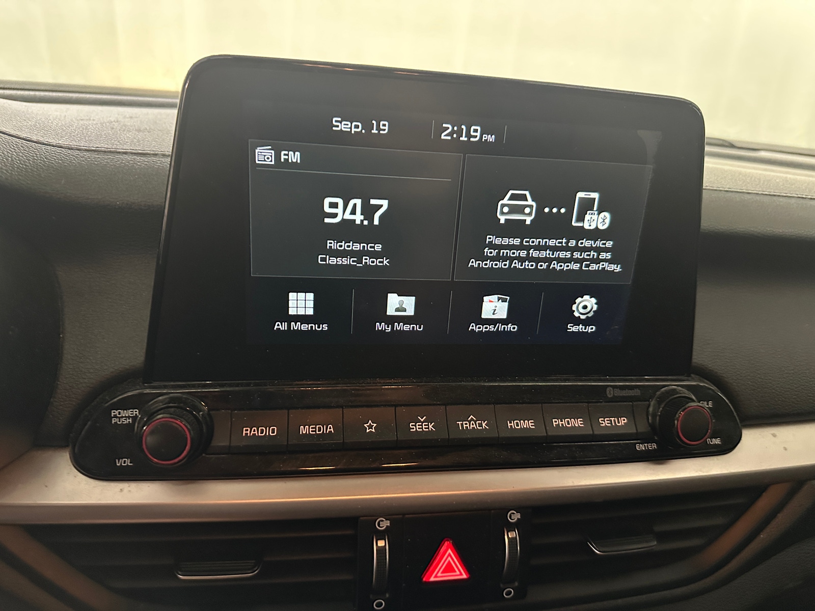 Thumbnail: 2020 Kia Forte - 4
