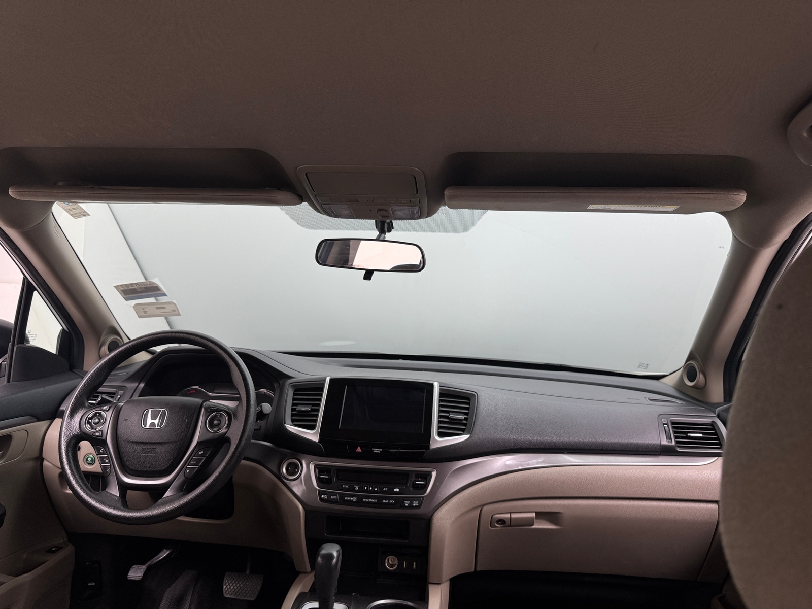 Thumbnail: 2018 Honda Pilot - 3