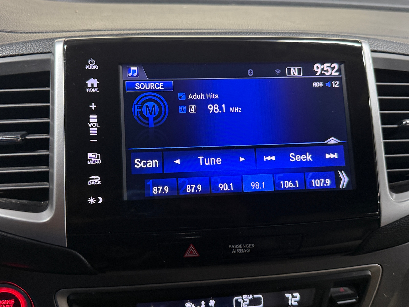 Thumbnail: 2018 Honda Pilot - 4