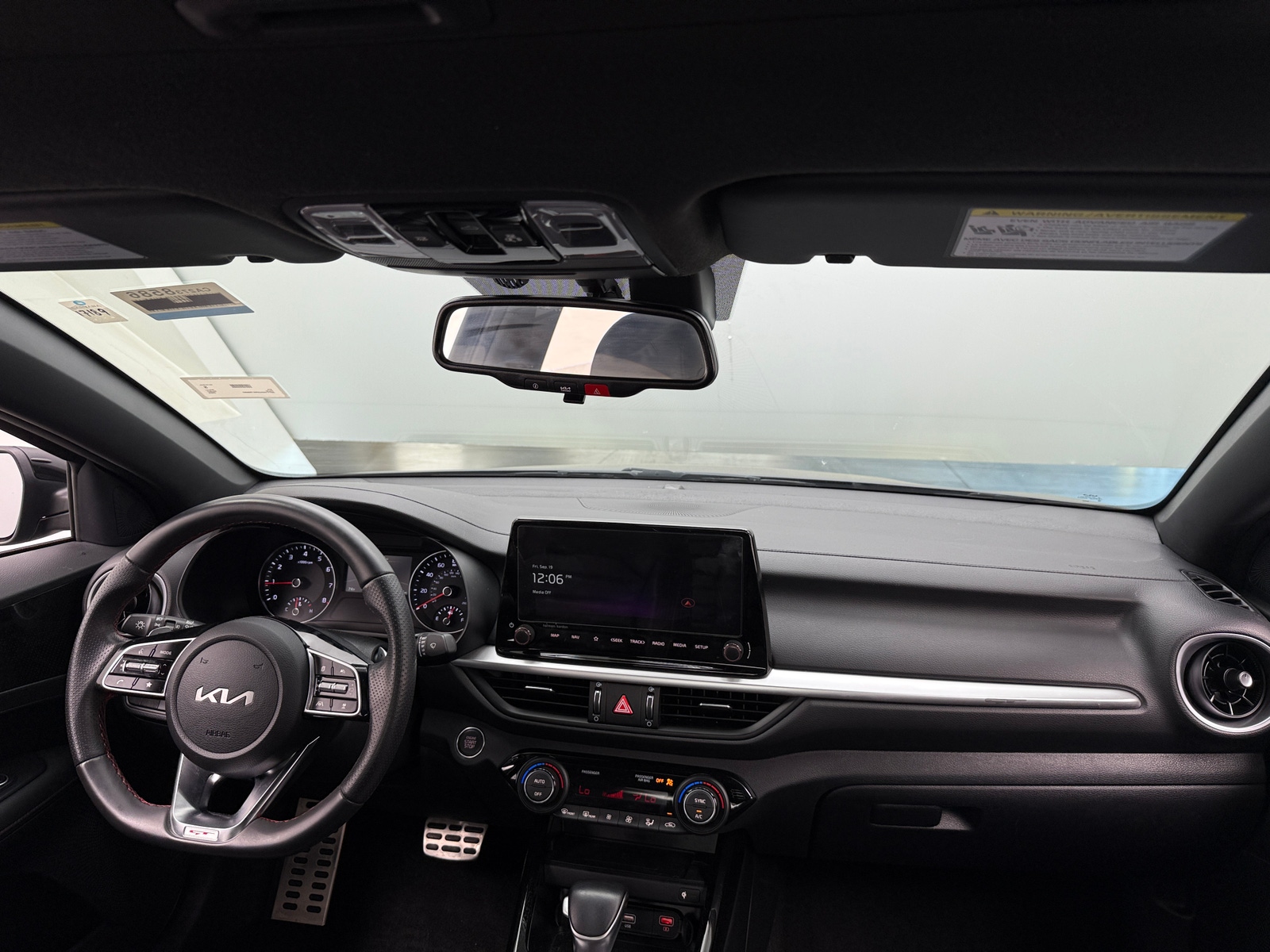 Thumbnail: 2024 Kia Forte - 2
