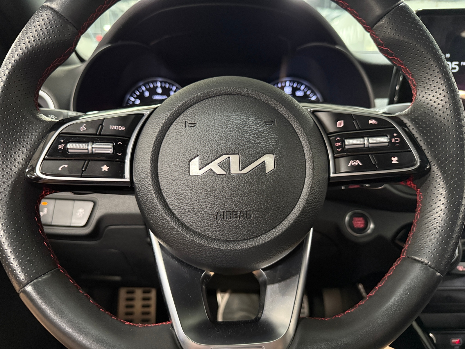 Thumbnail: 2024 Kia Forte - 4