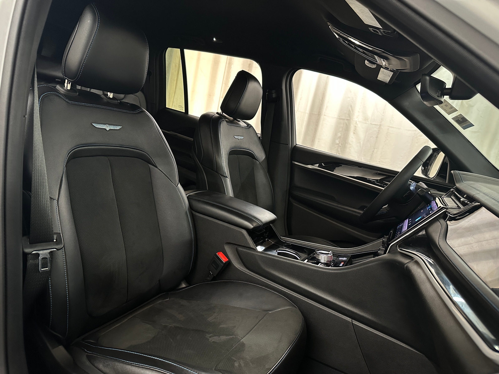 Thumbnail: 2022 Jeep Grand Cherokee - 2