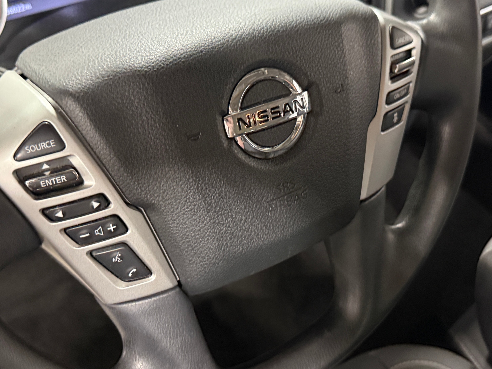 Thumbnail: 2021 Nissan Titan - 5