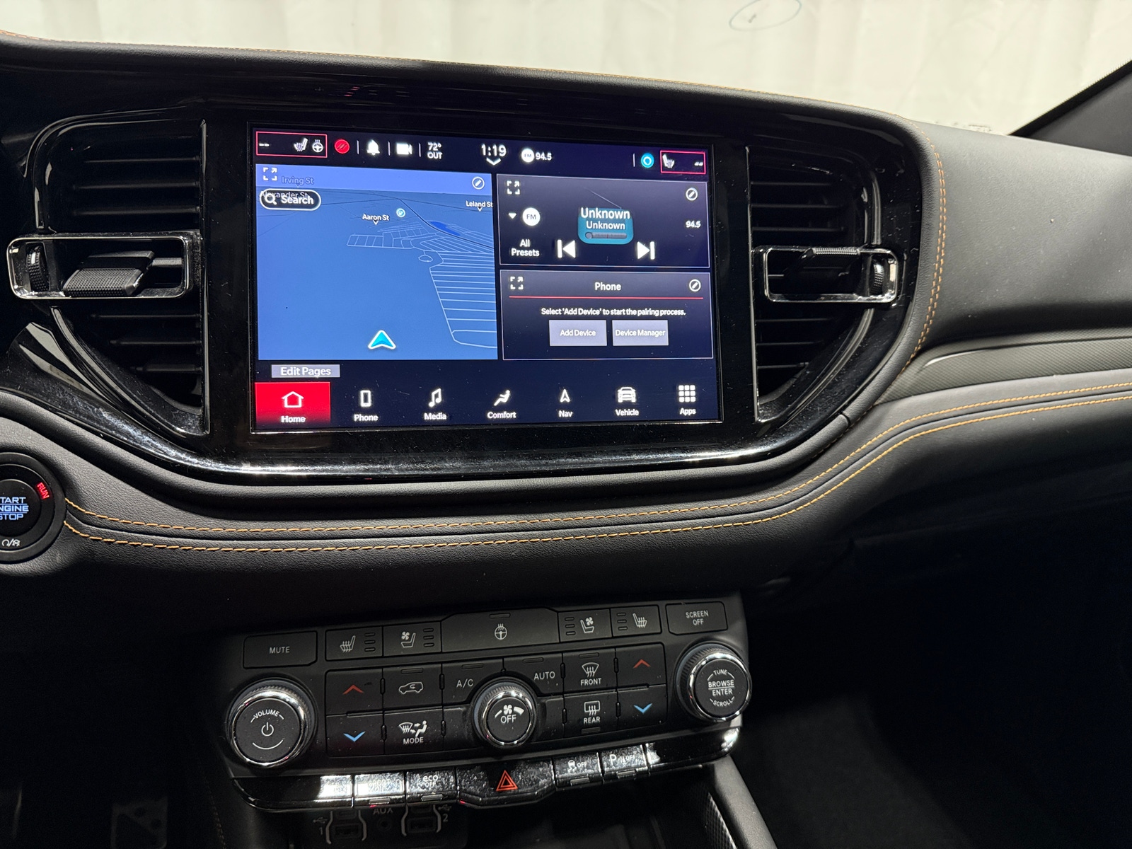 Thumbnail: 2023 Dodge Durango - 3