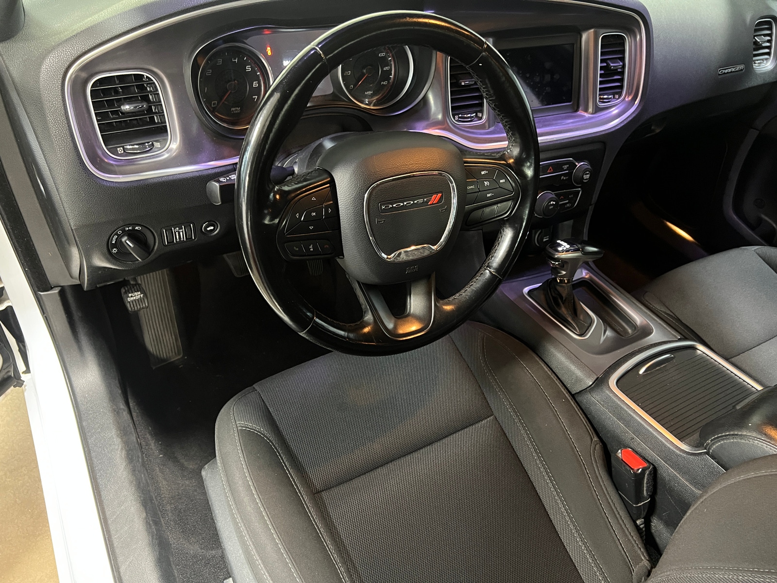 Thumbnail: 2020 Dodge Charger - 3