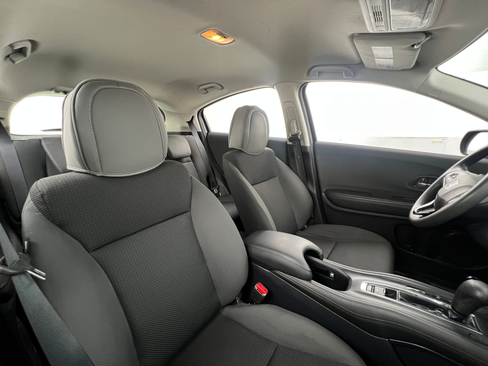 Thumbnail: 2022 Honda HR-V - 2