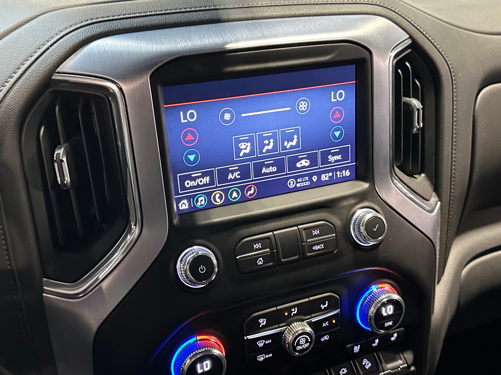 Thumbnail: 2022 GMC Sierra 1500 - 3