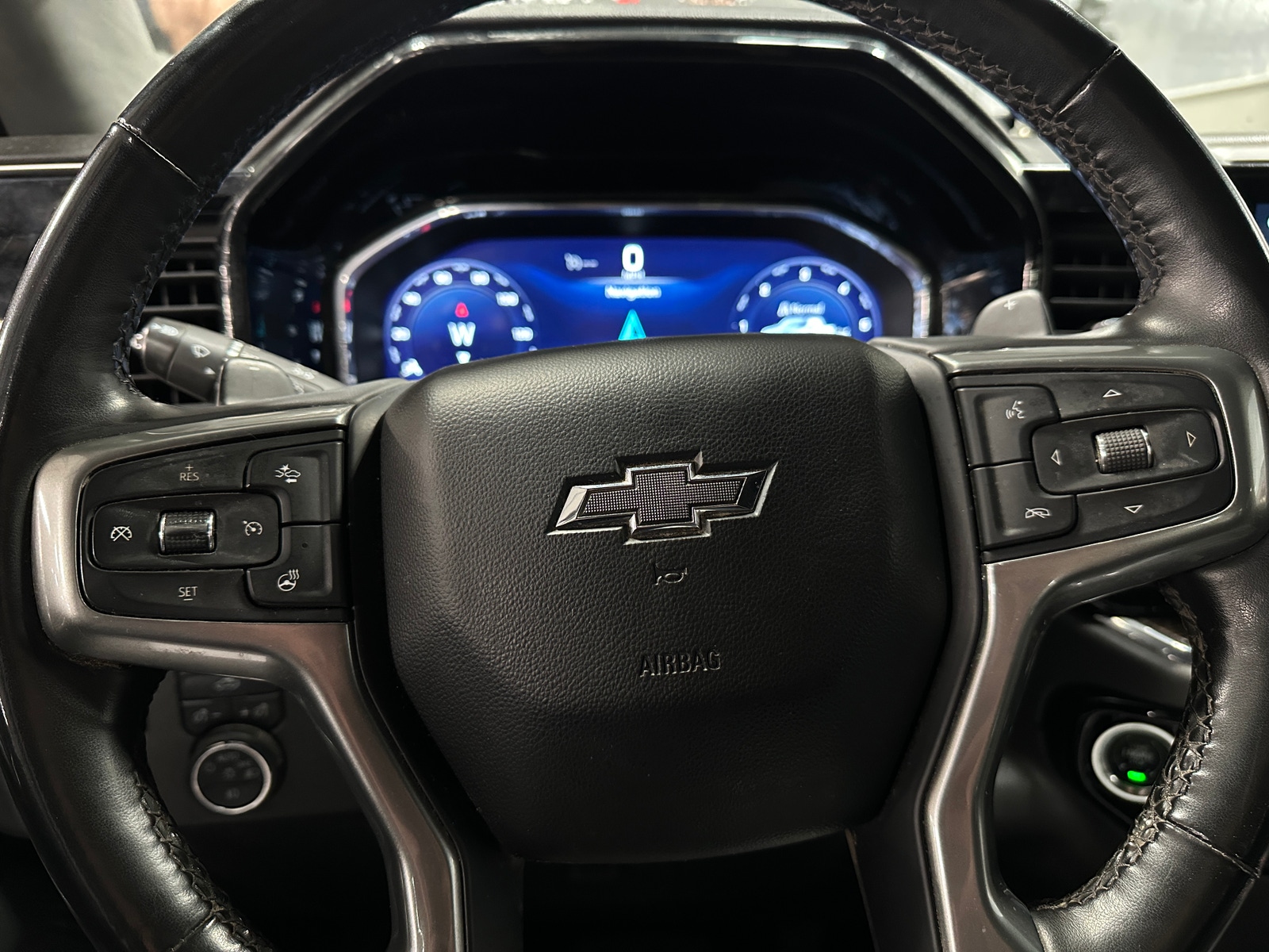 Thumbnail: 2023 Chevrolet Silverado 1500 - 5