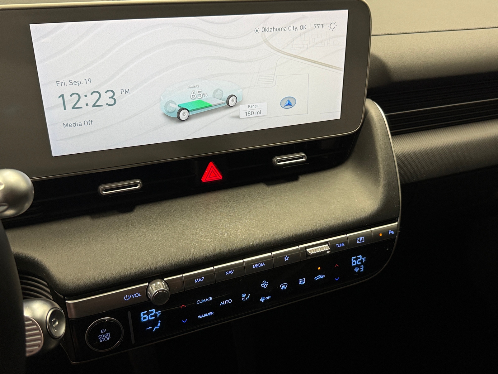 Thumbnail: 2024 Hyundai Ioniq 5 - 4
