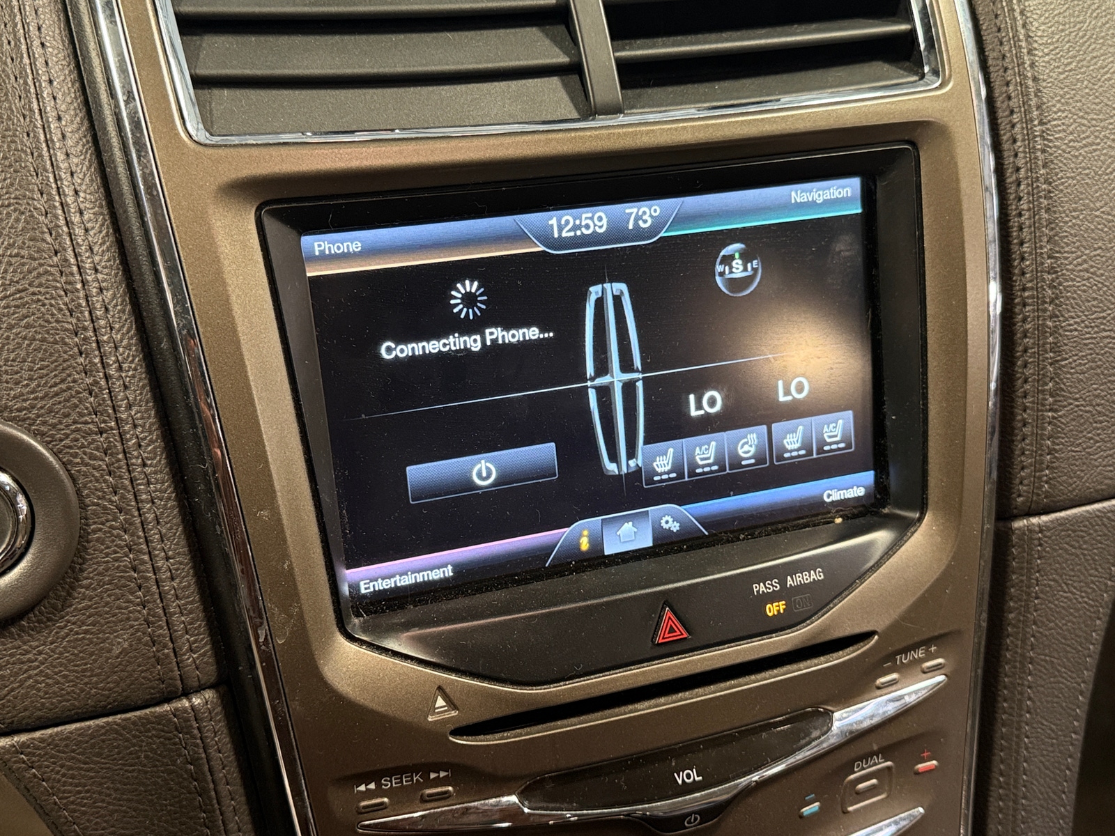 Thumbnail: 2015 Lincoln MKX - 3