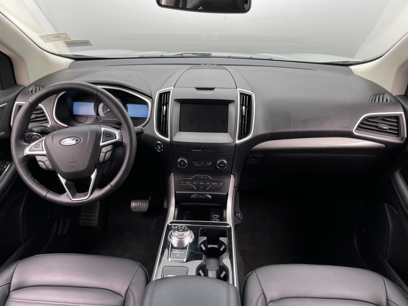 Thumbnail: 2019 Ford Edge - 2