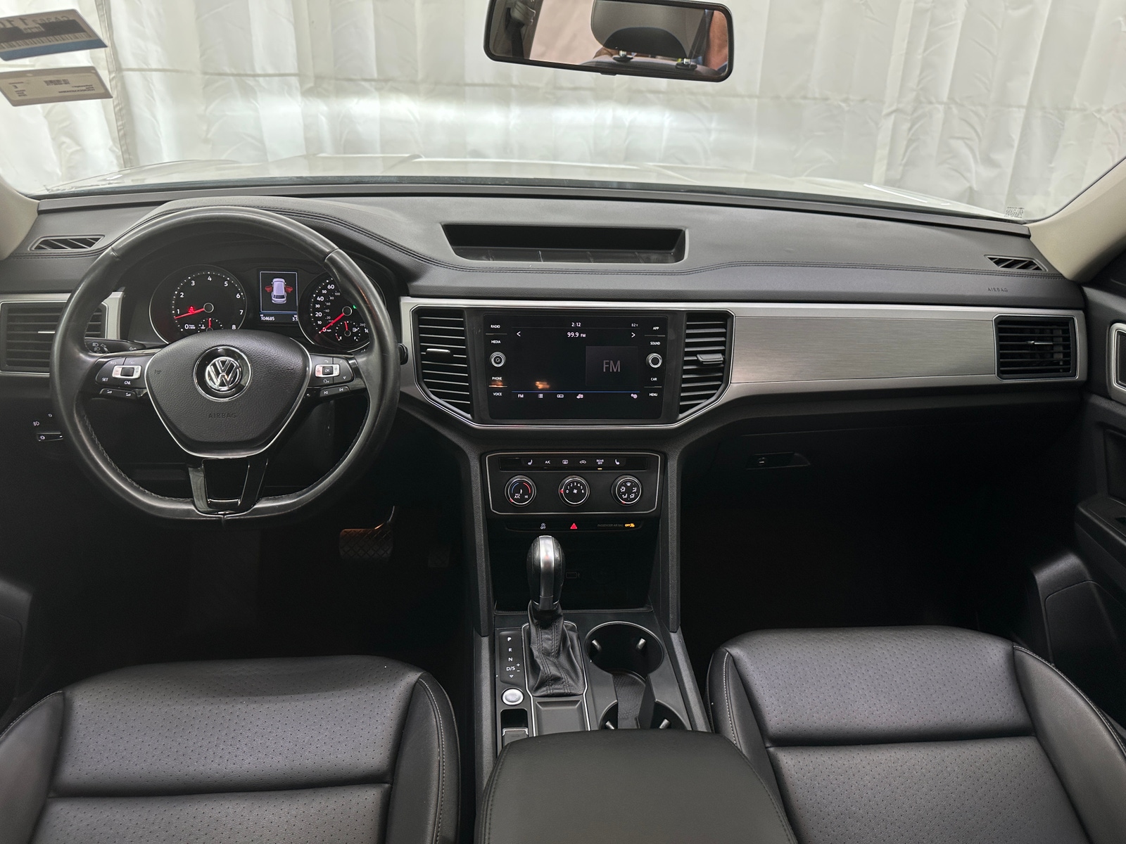 Thumbnail: 2018 Volkswagen Atlas - 2