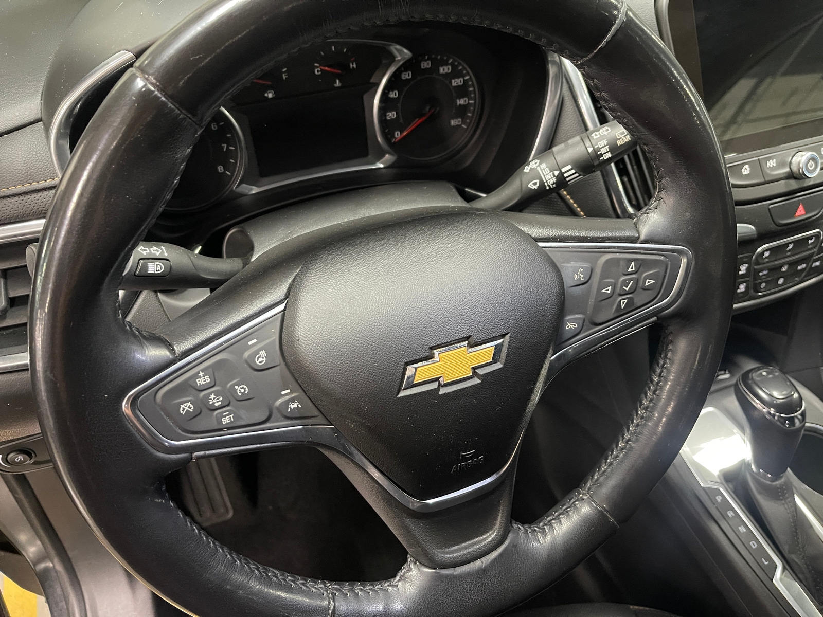 Thumbnail: 2019 Chevrolet Equinox - 4