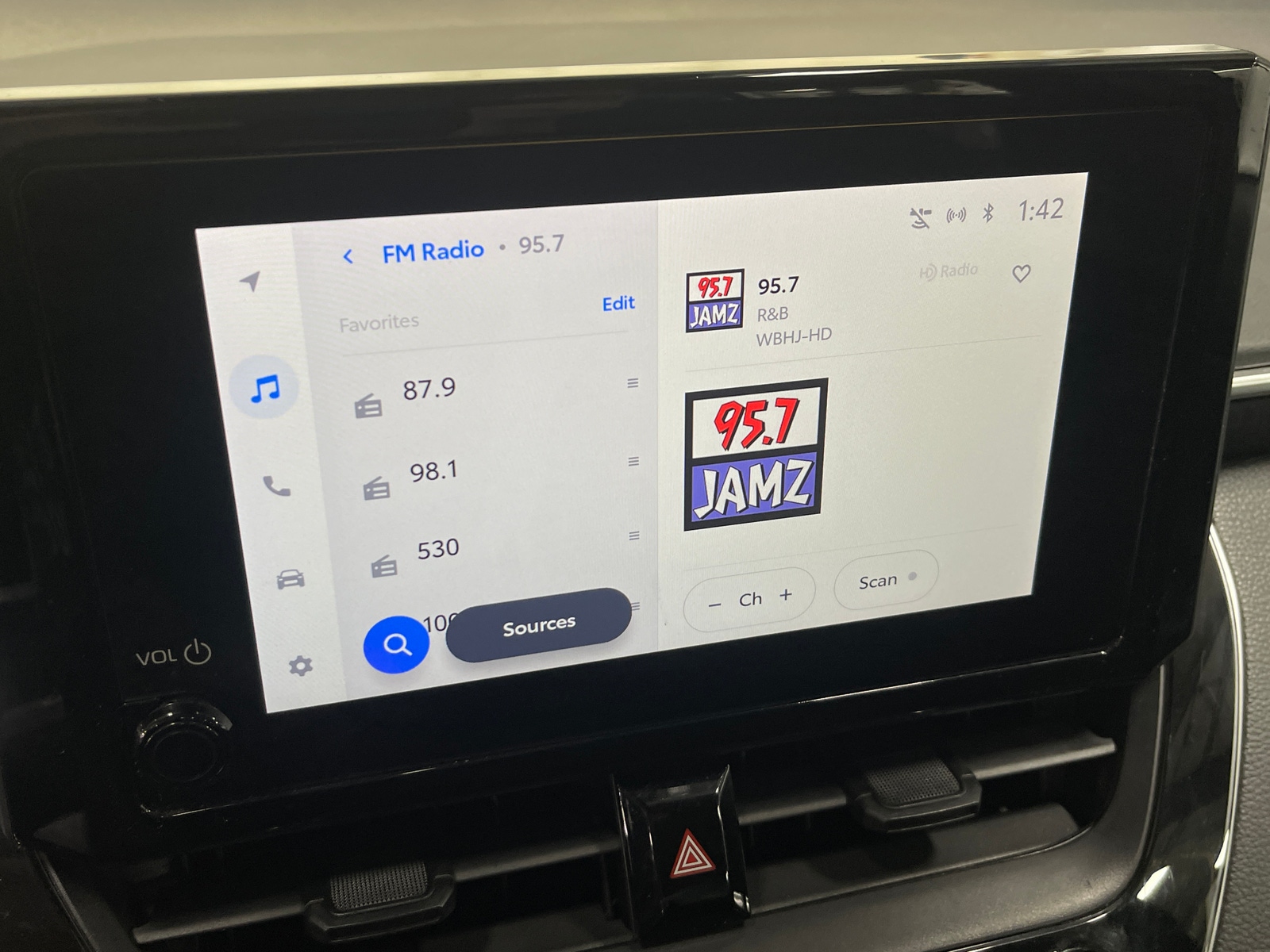 Thumbnail: 2024 Toyota Corolla - 4