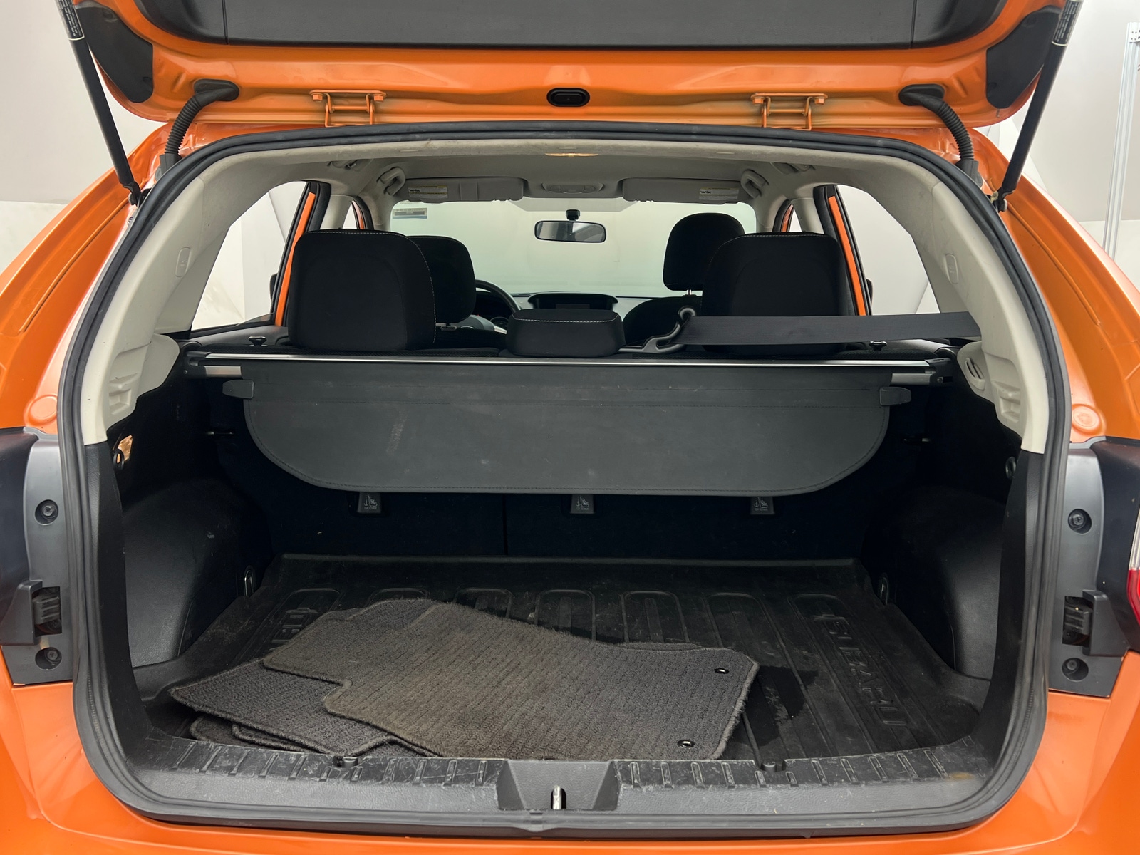 Thumbnail: 2014 Subaru XV Crosstrek - 7