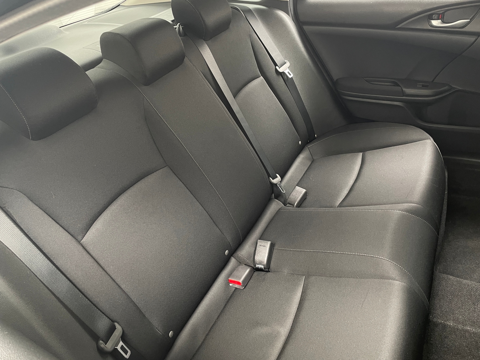 Thumbnail: 2016 Honda Civic - 6
