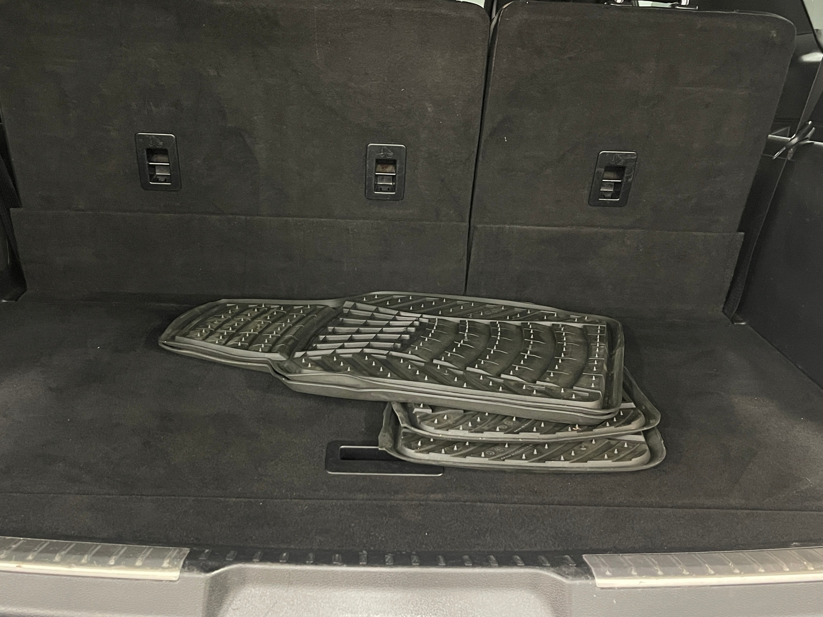 Thumbnail: 2018 Lincoln Navigator L - 6