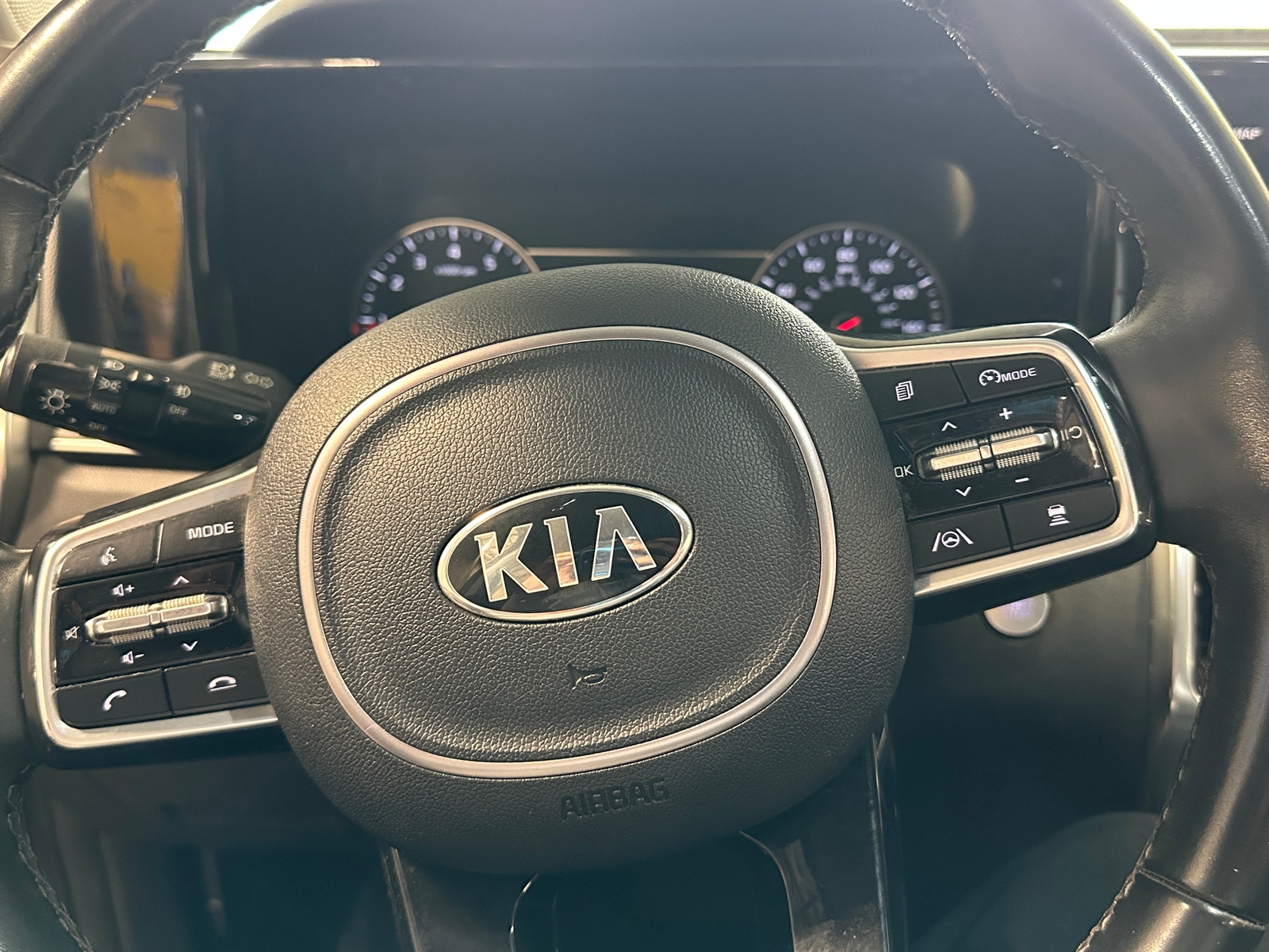 Thumbnail: 2021 Kia Sorento - 4