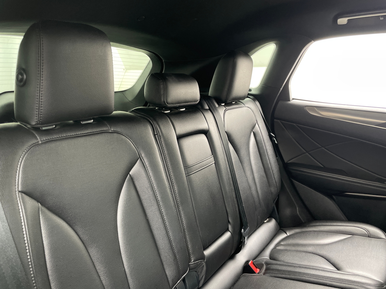 Thumbnail: 2017 Lincoln MKC - 5