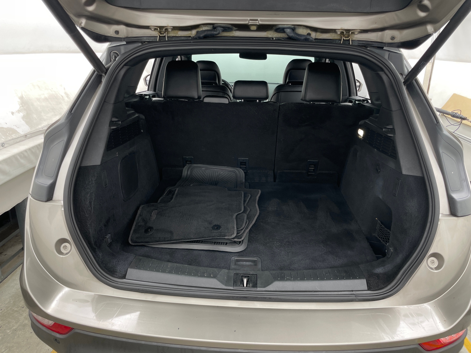 Thumbnail: 2017 Lincoln MKC - 6