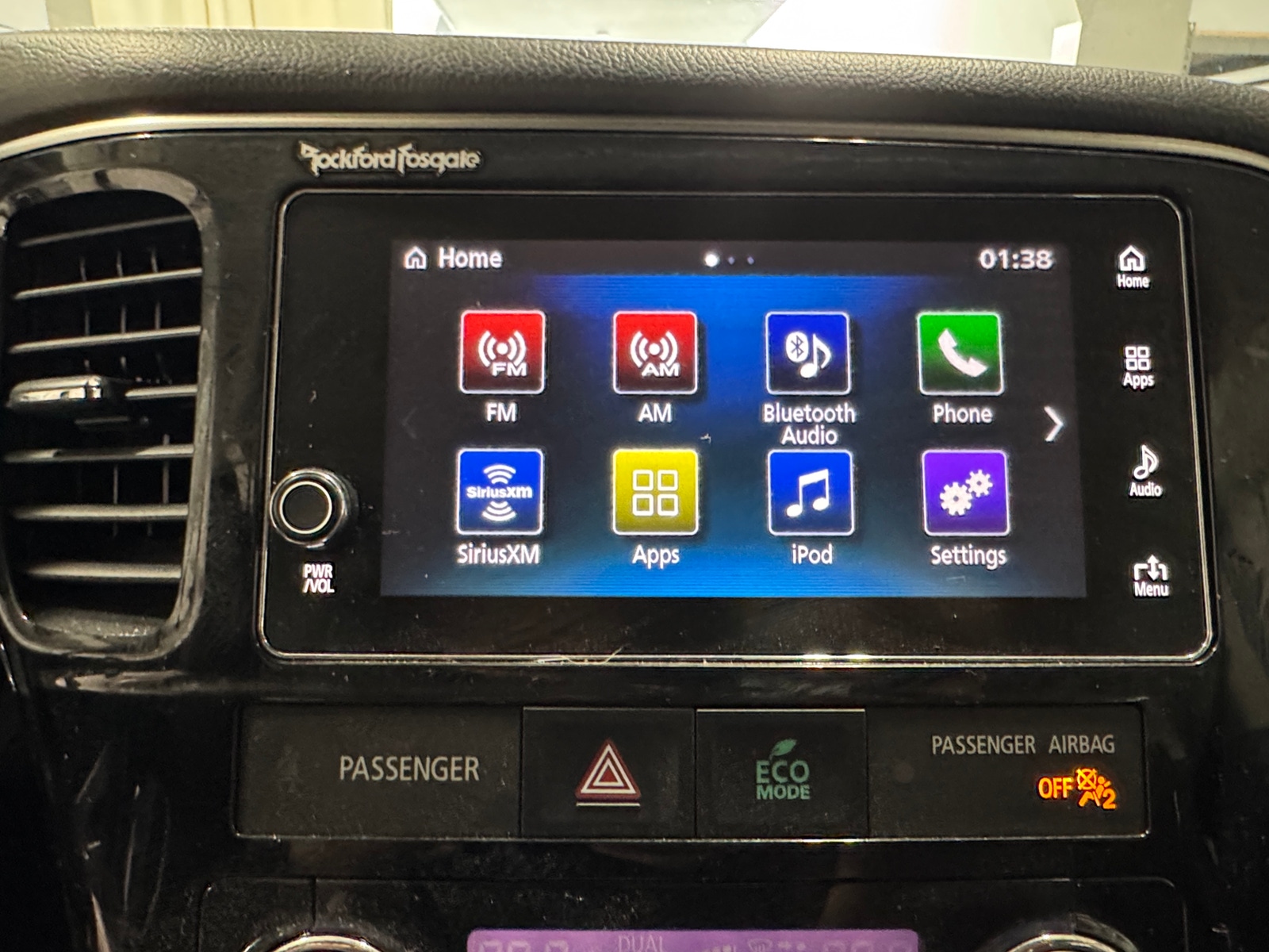 Thumbnail: 2018 Mitsubishi Outlander - 3