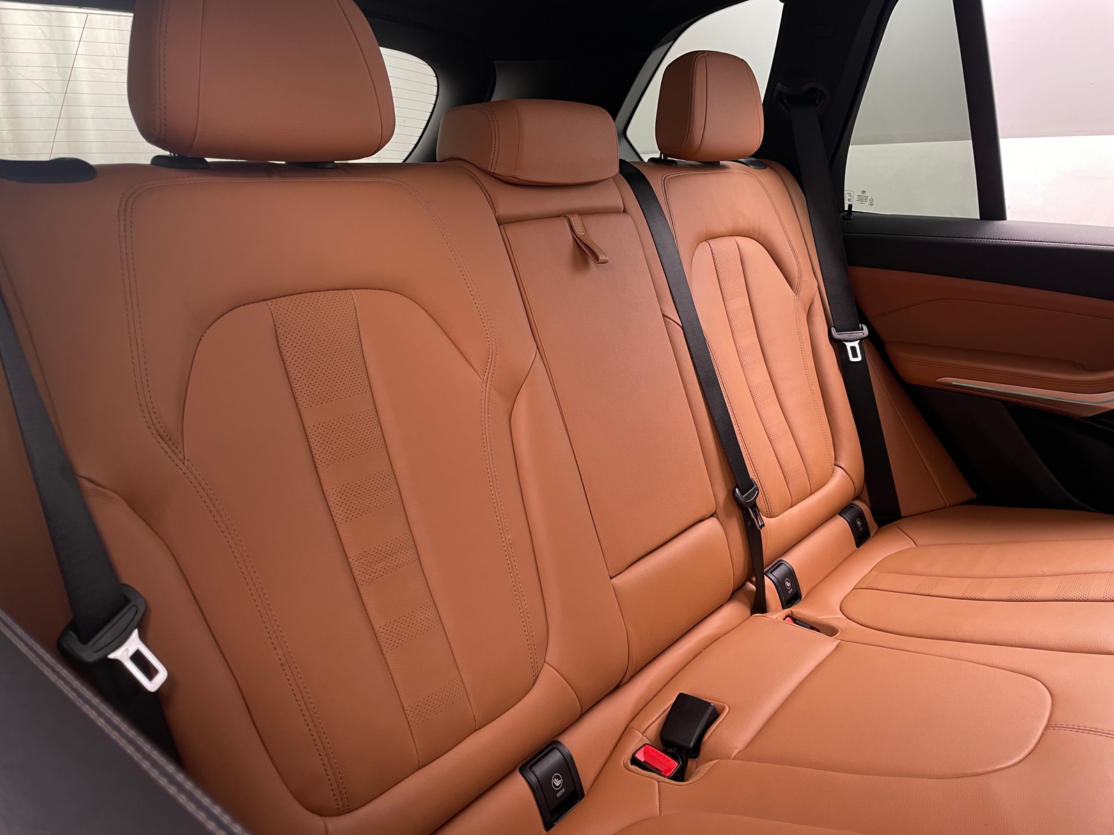 Thumbnail: 2022 BMW X5 - 5