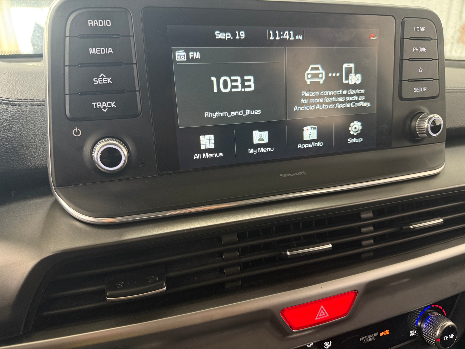 Thumbnail: 2020 Kia Telluride - 3