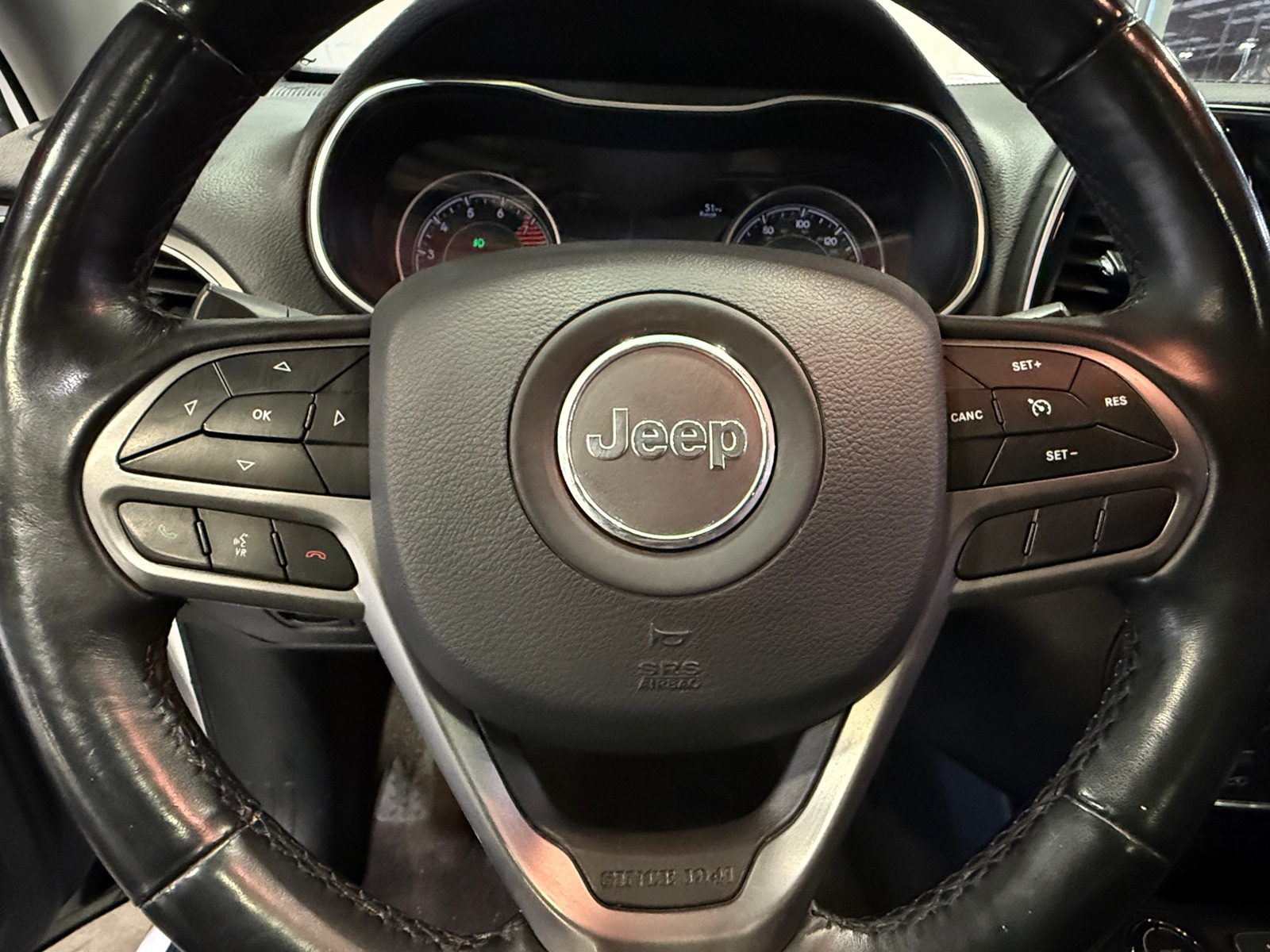 Thumbnail: 2019 Jeep Cherokee - 4