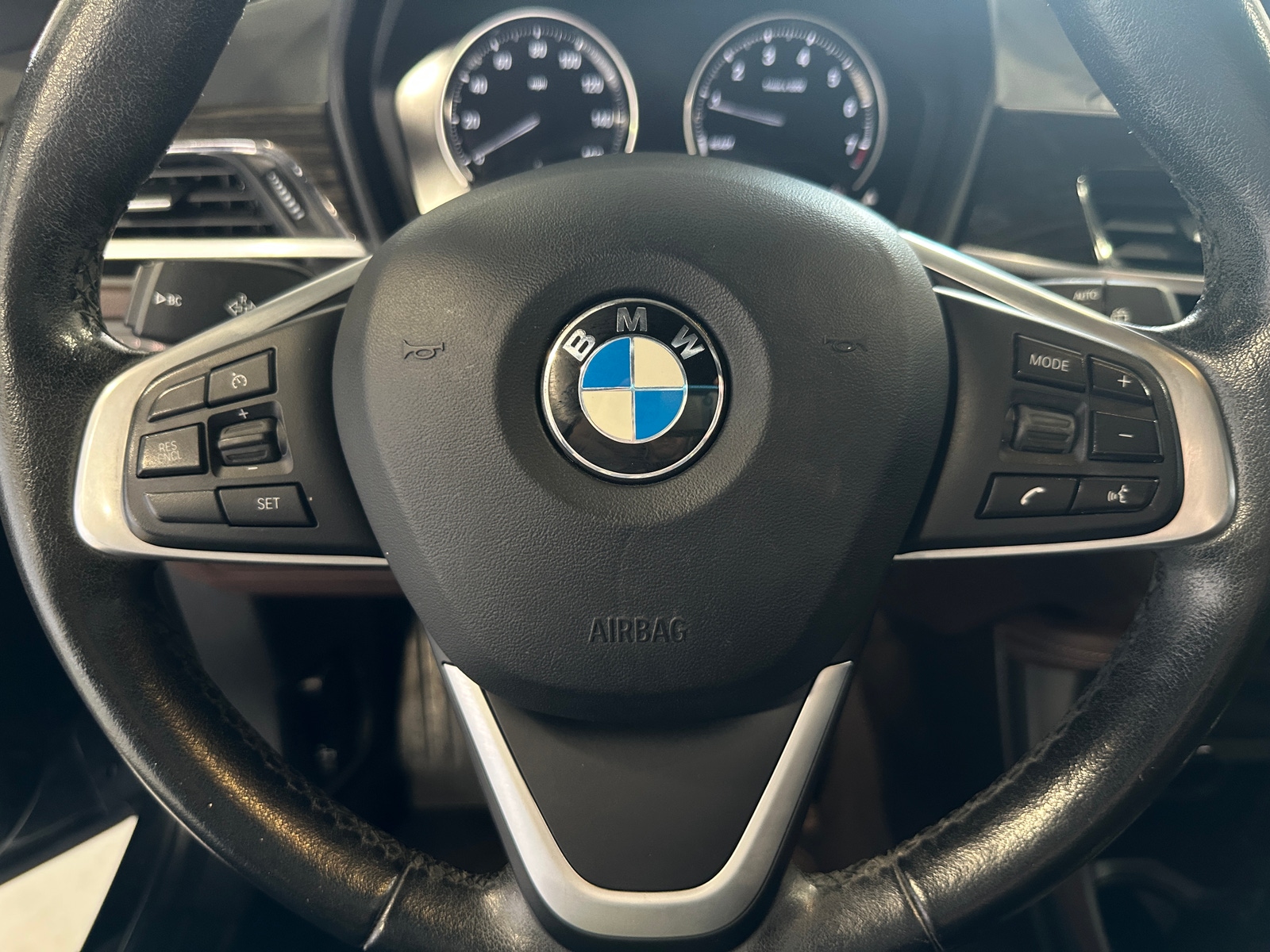 Thumbnail: 2018 BMW X1 - 4