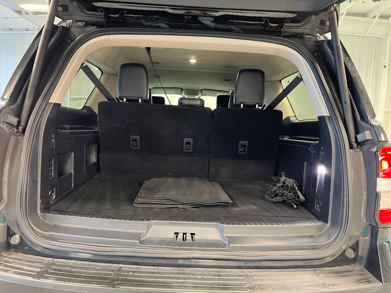 Thumbnail: 2022 Ford Expedition MAX - 6