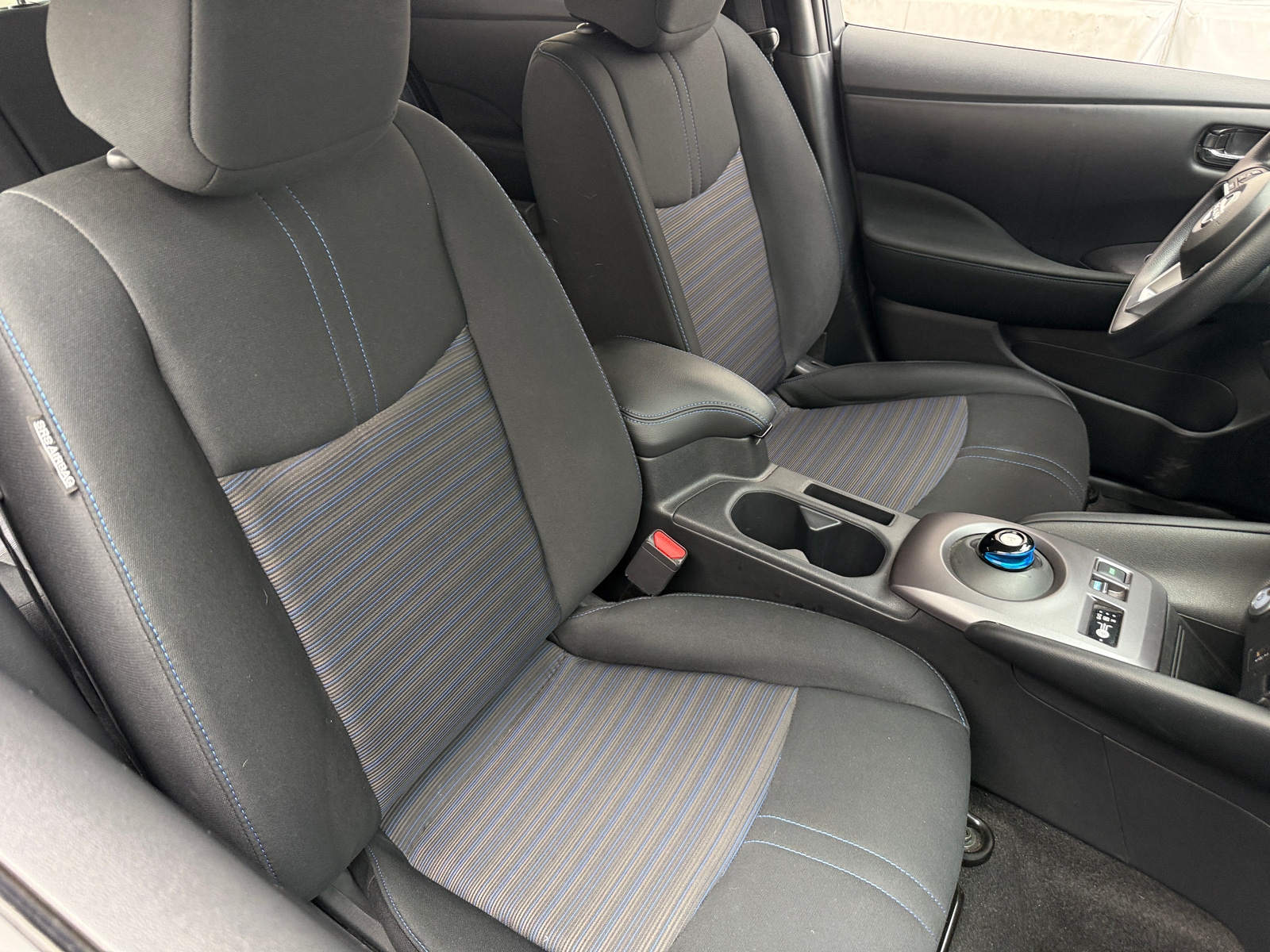 Thumbnail: 2025 Nissan Leaf - 2