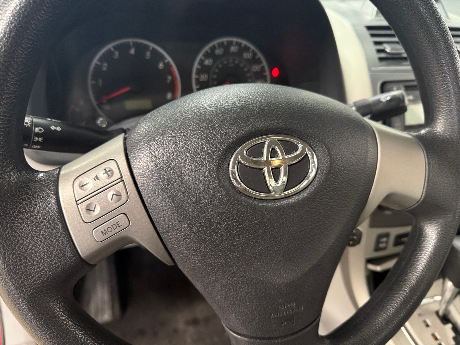 Thumbnail: 2012 Toyota Corolla - 5