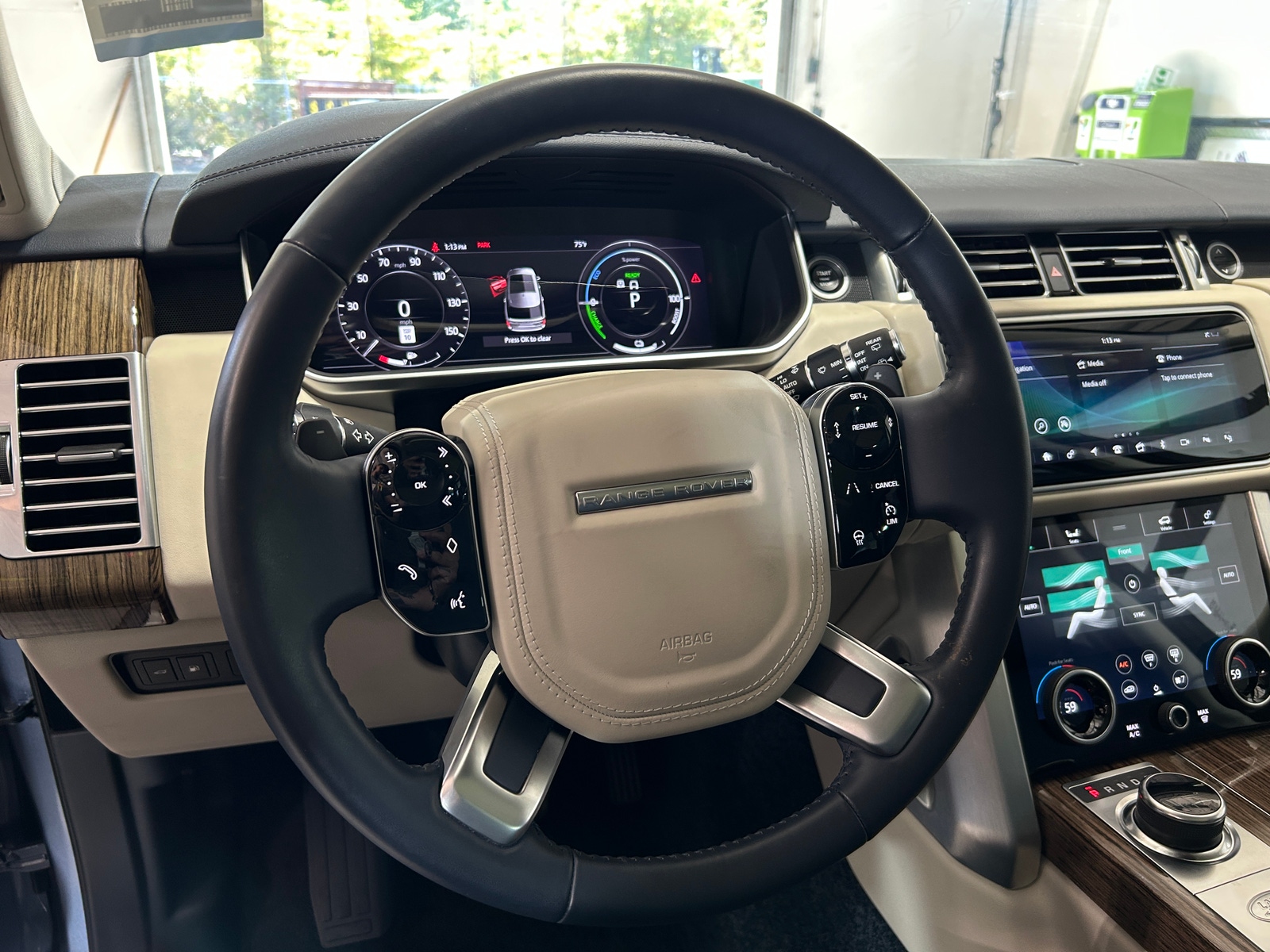 Thumbnail: 2020 Land Rover Range Rover - 4