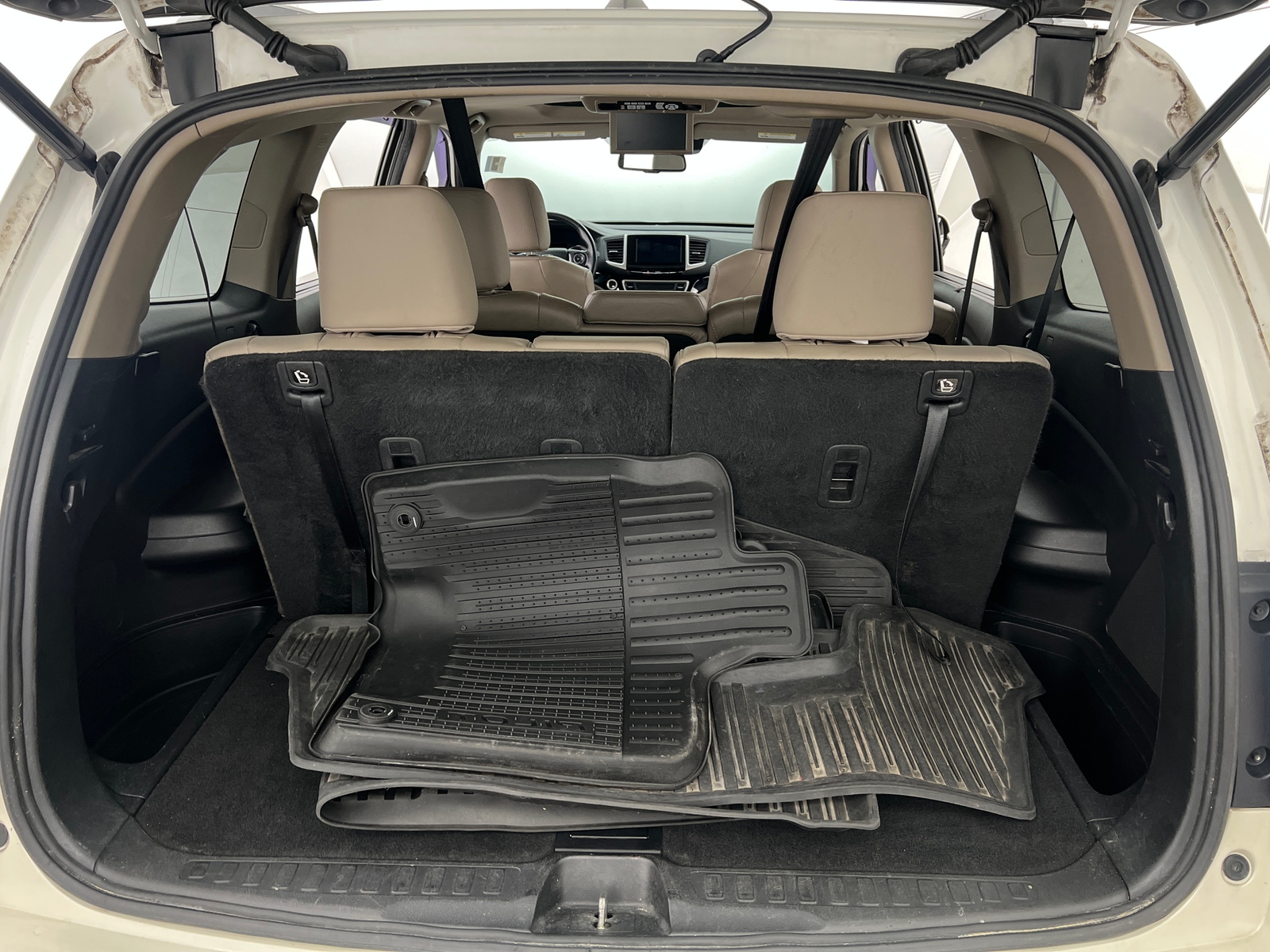 Thumbnail: 2017 Honda Pilot - 6