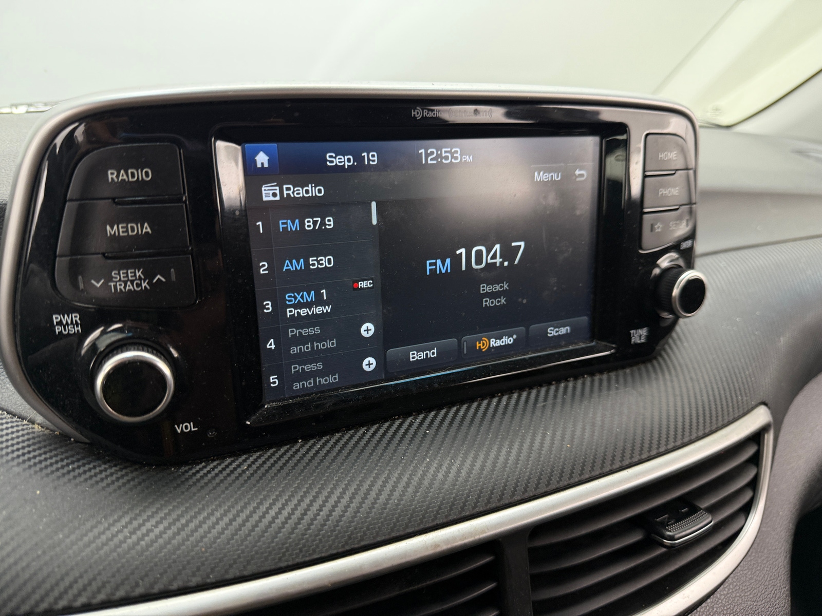 Thumbnail: 2019 Hyundai Tucson - 3