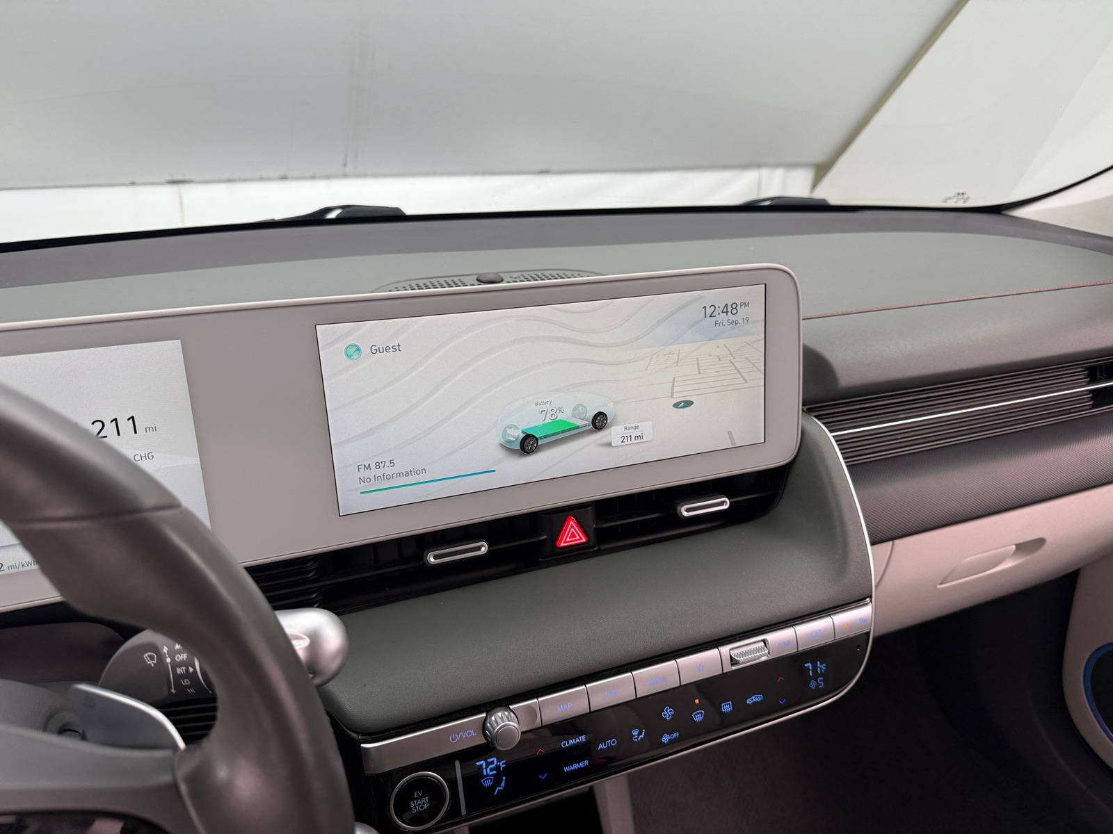 Thumbnail: 2022 Hyundai Ioniq 5 - 3