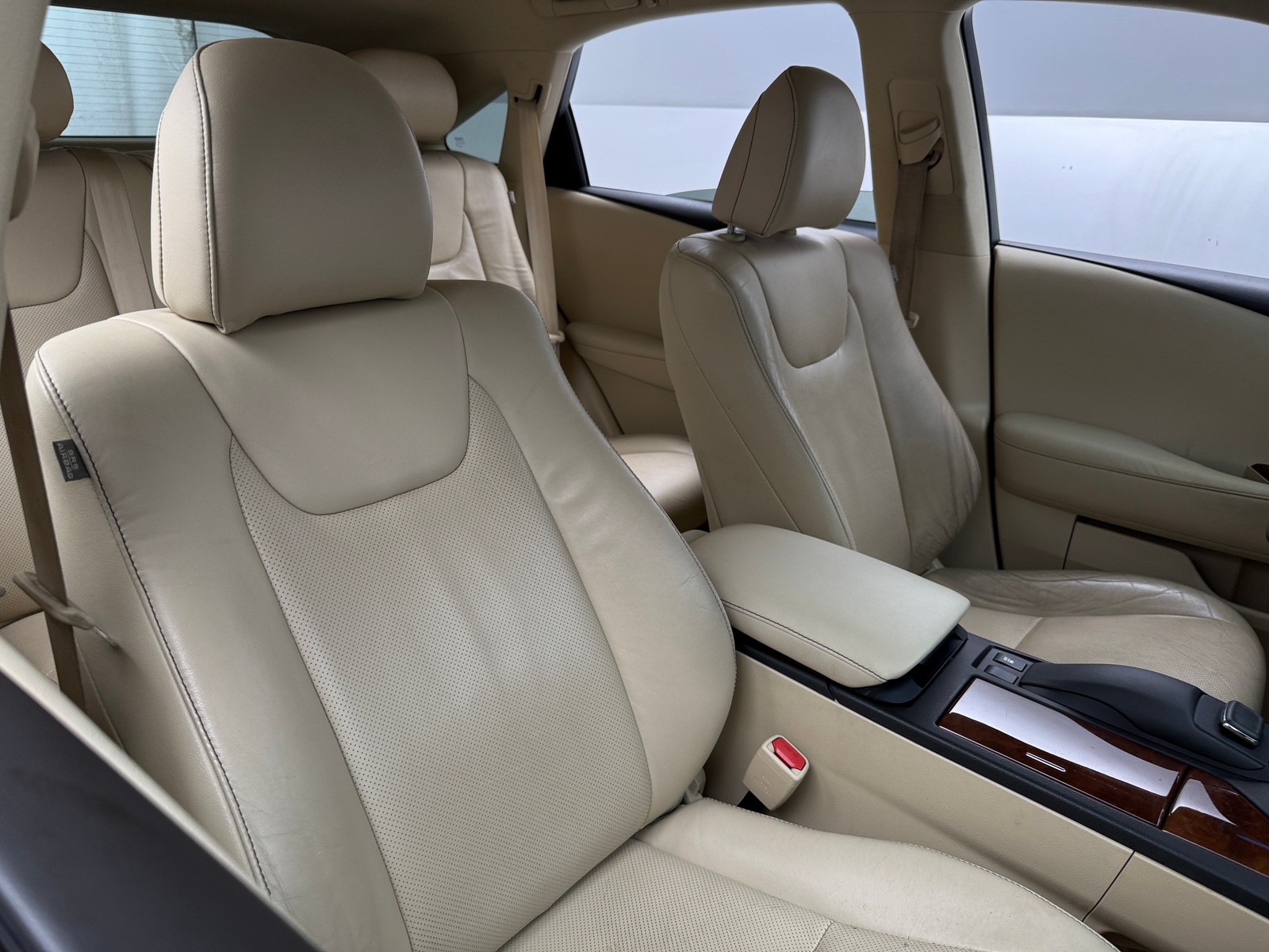 Thumbnail: 2015 Lexus RX - 2