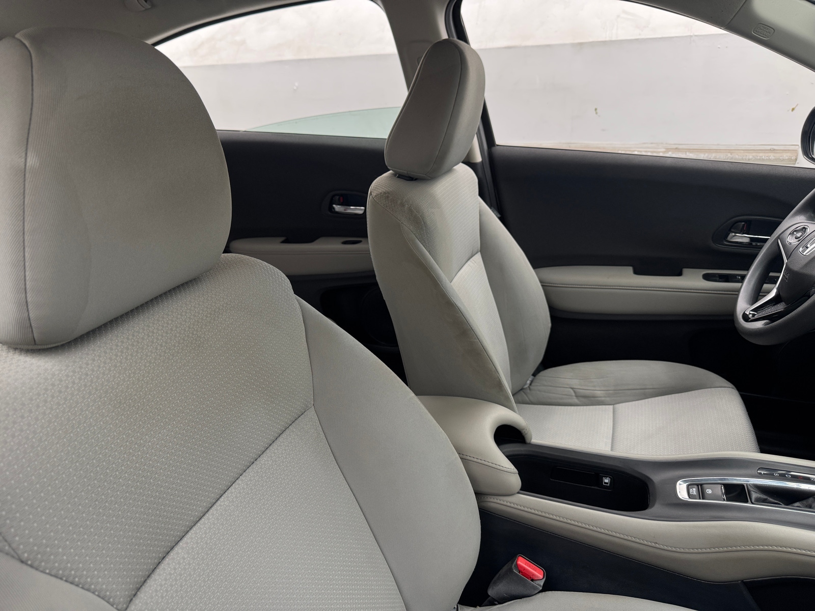 Thumbnail: 2020 Honda HR-V - 2