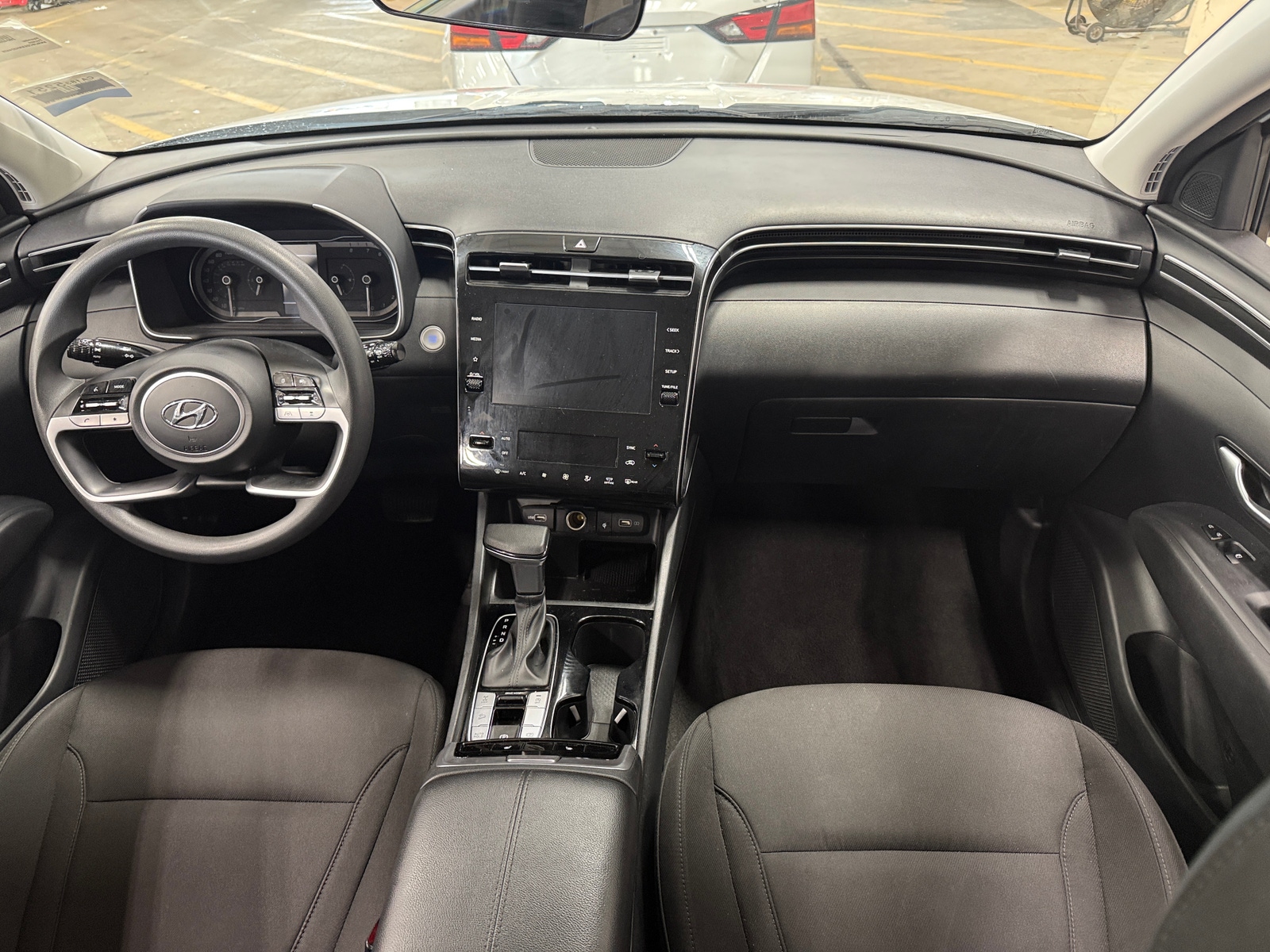 Thumbnail: 2024 Hyundai Tucson - 3