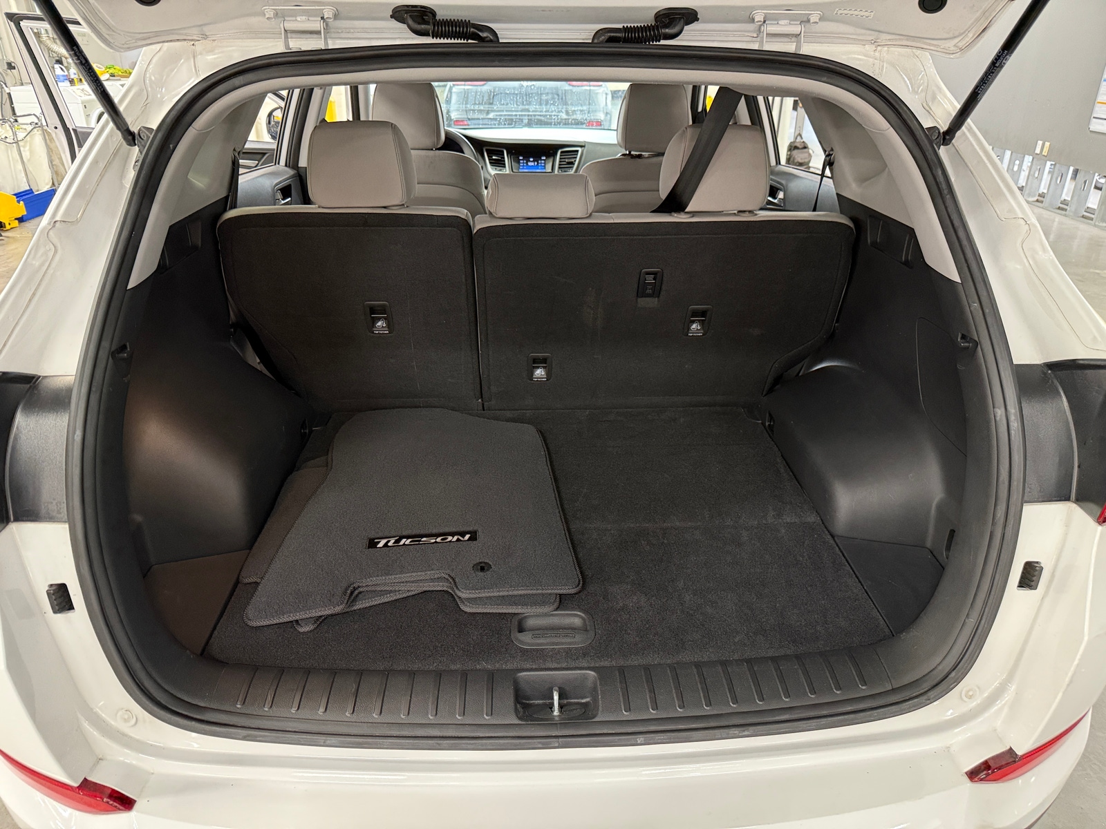 Thumbnail: 2017 Hyundai Tucson - 7