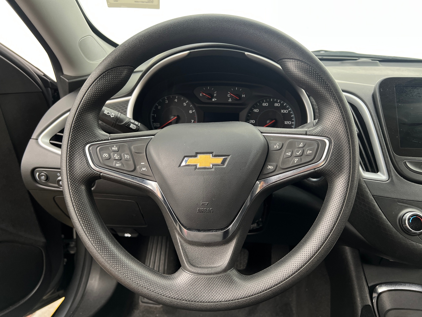 Thumbnail: 2024 Chevrolet Malibu - 5
