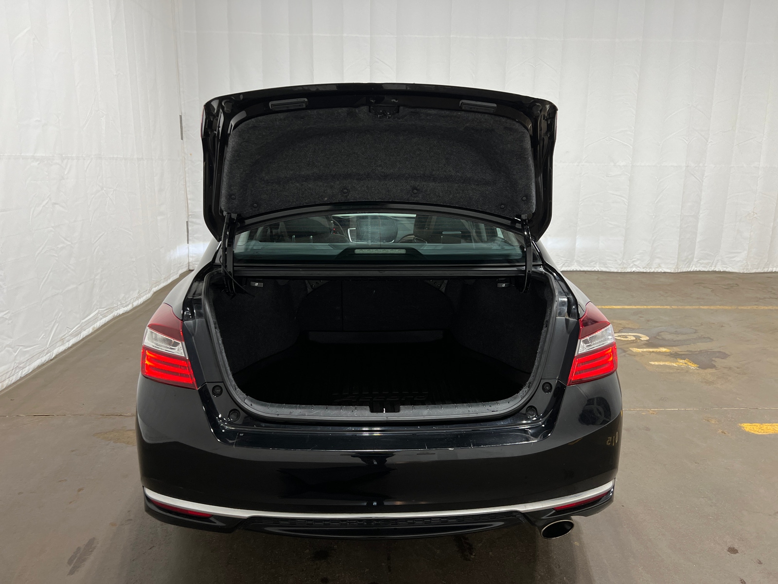 Thumbnail: 2016 Honda Accord - 6