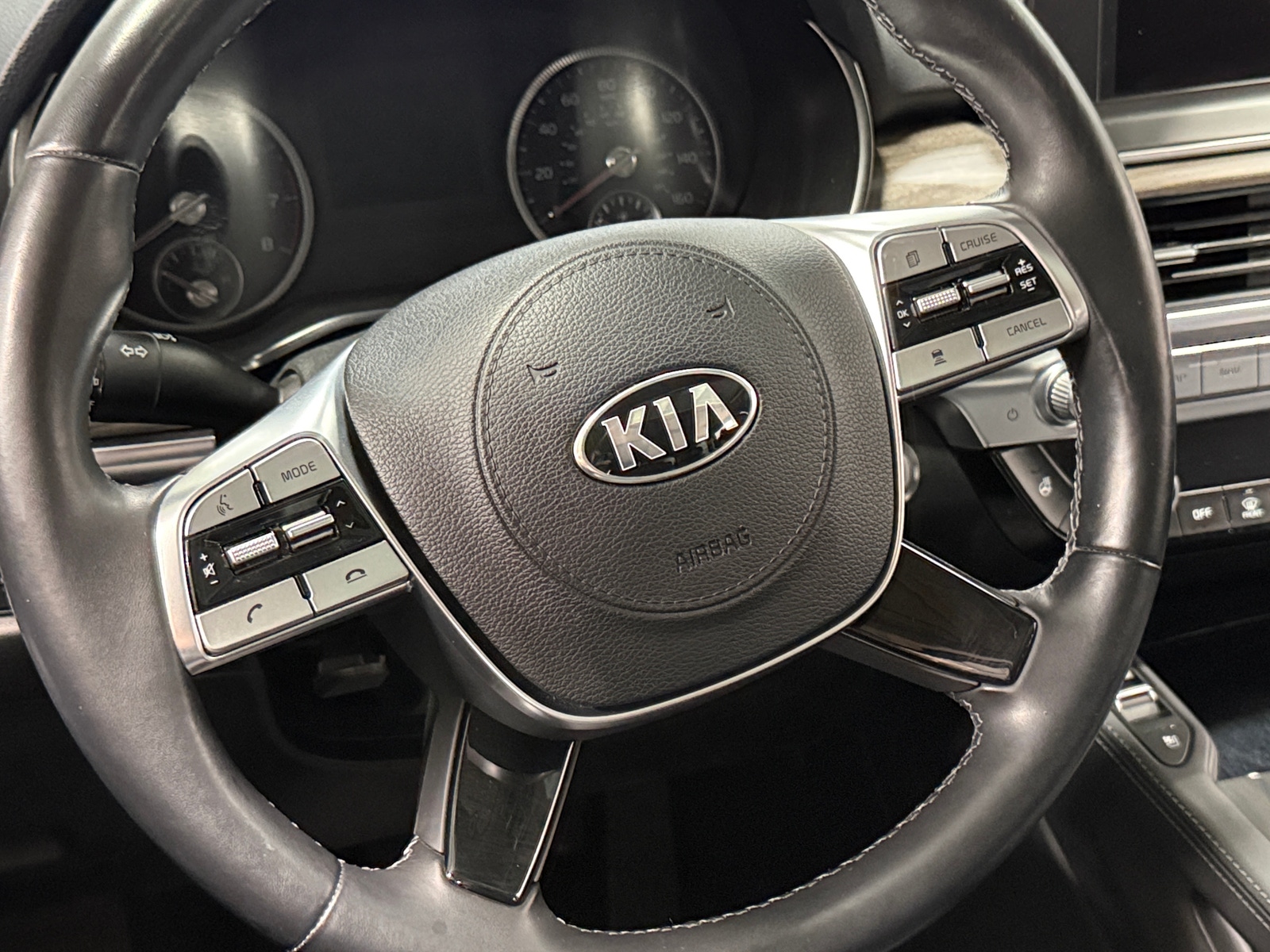 Thumbnail: 2021 Kia Telluride - 4