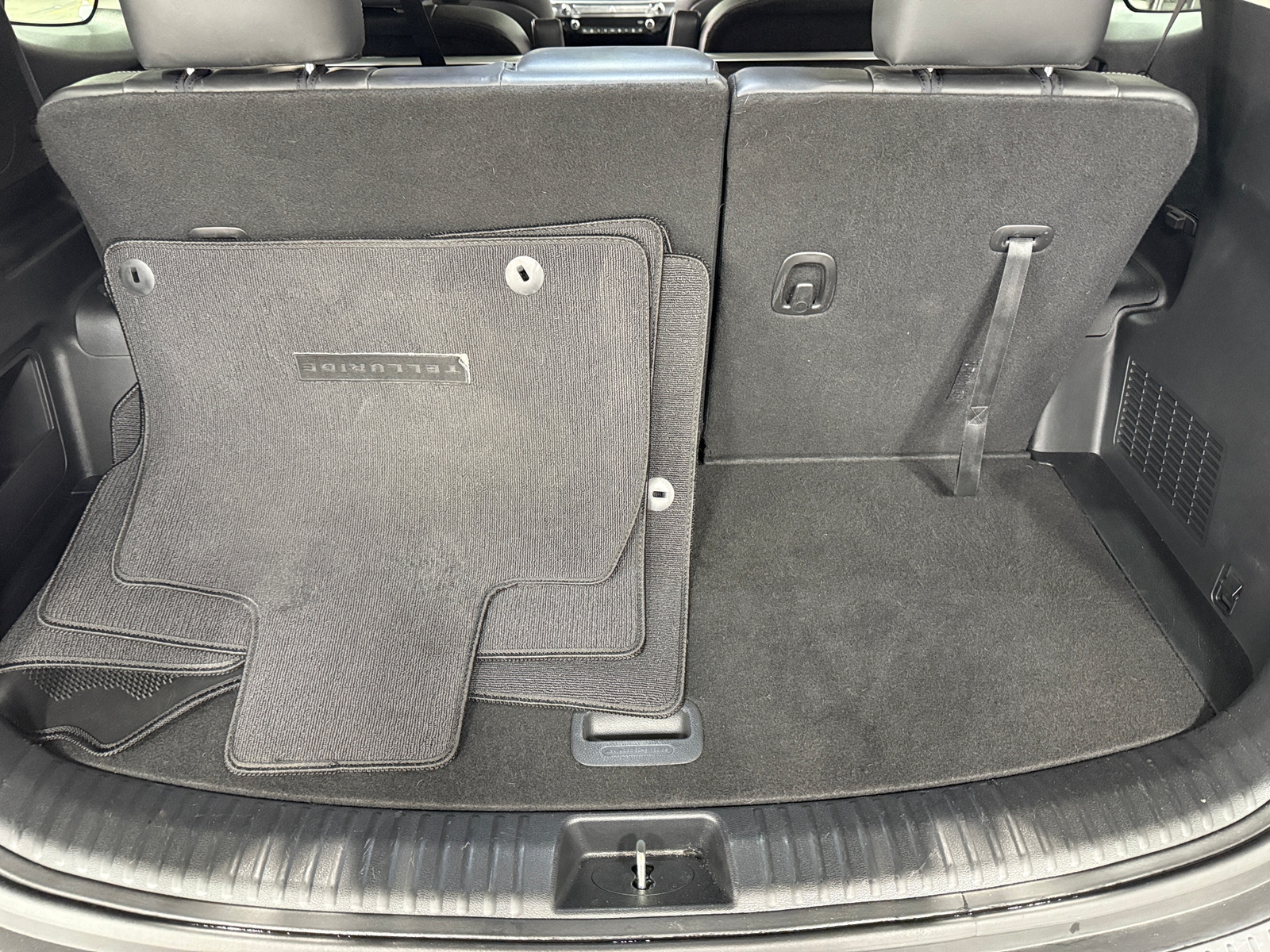 Thumbnail: 2021 Kia Telluride - 6